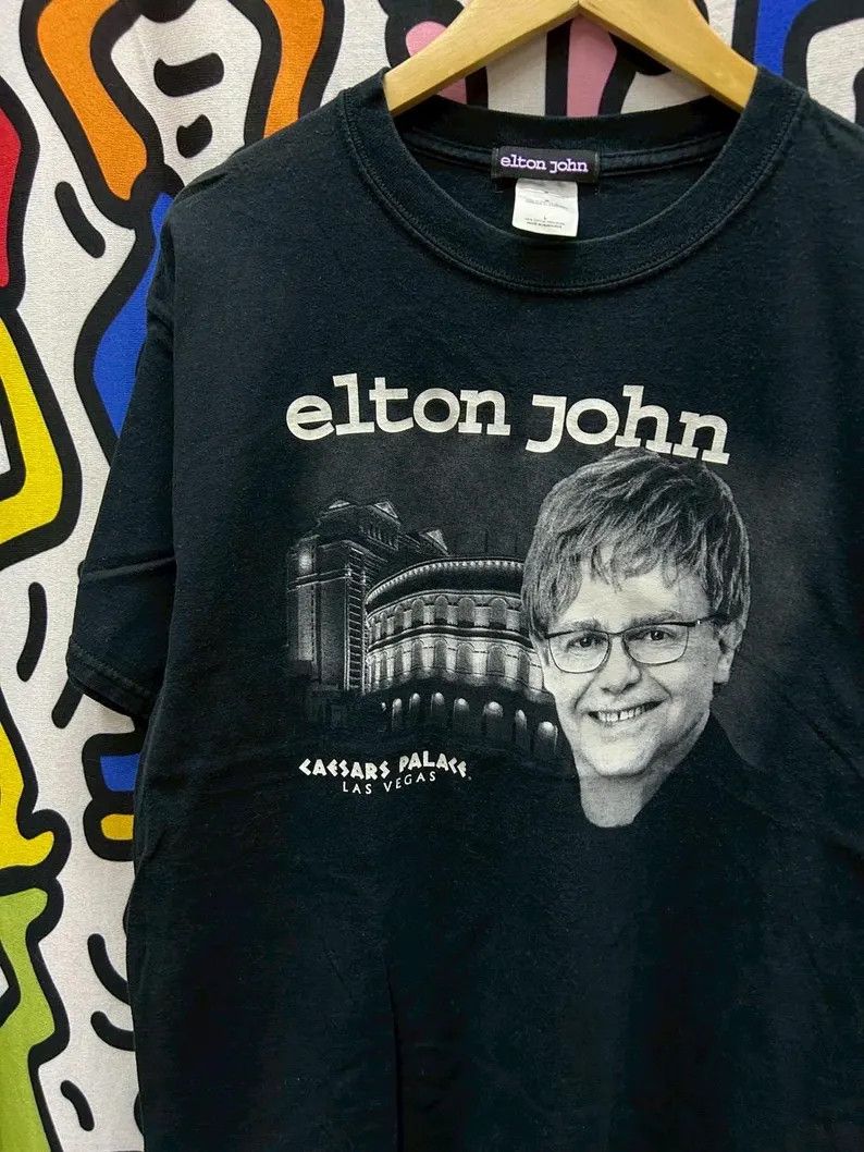 Vintage Vintage 2000s Elton John tshirt size L Size US L / EU 52-54 / 3 - 1 Thumbnail