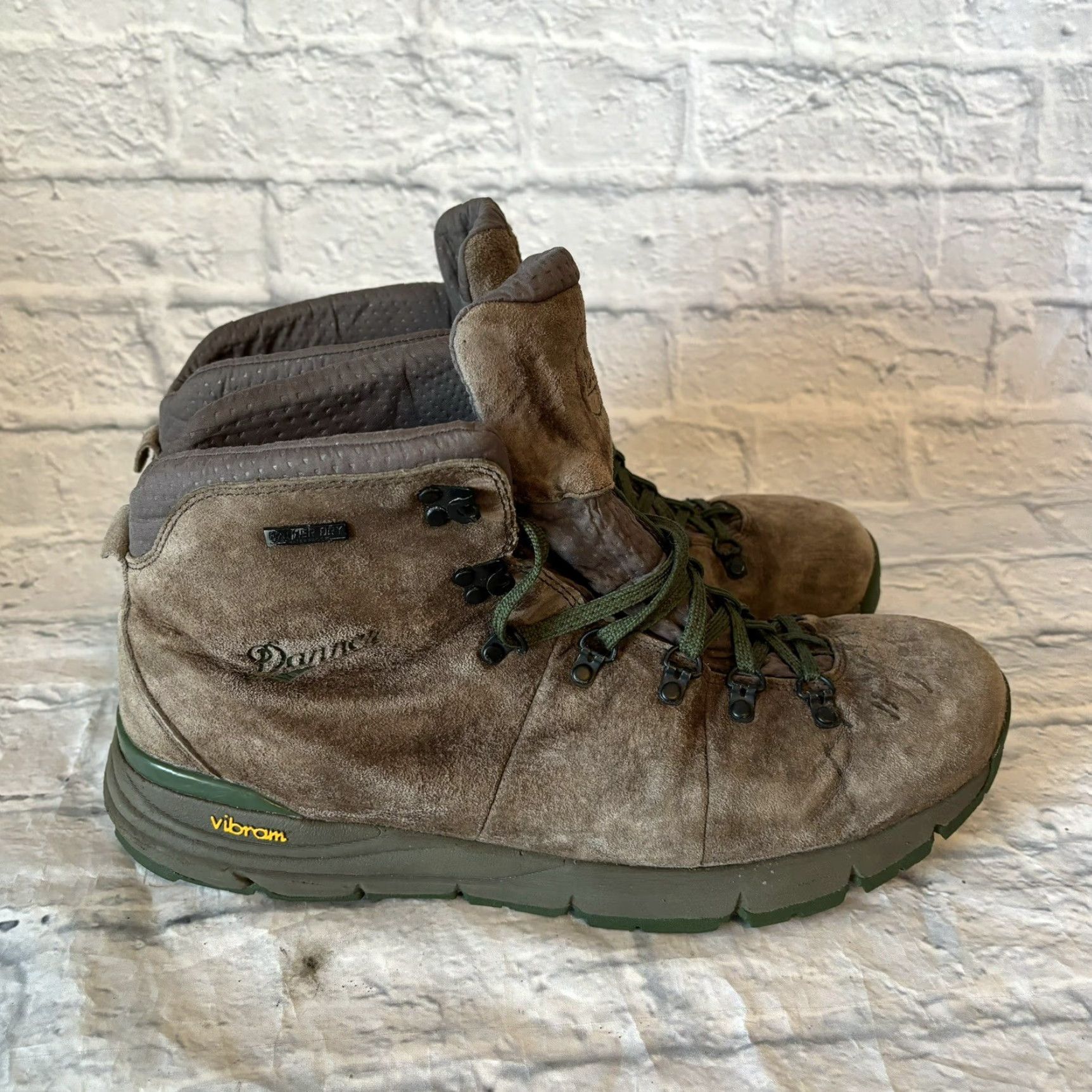 Danner Danner Mountain 600 Boots Brown Green Leather Vibram 4.5" 62243 Mens Size 14 D Boots Mens Size 14 Brown Size US 14 / EU 47 - 2 Thumbnail