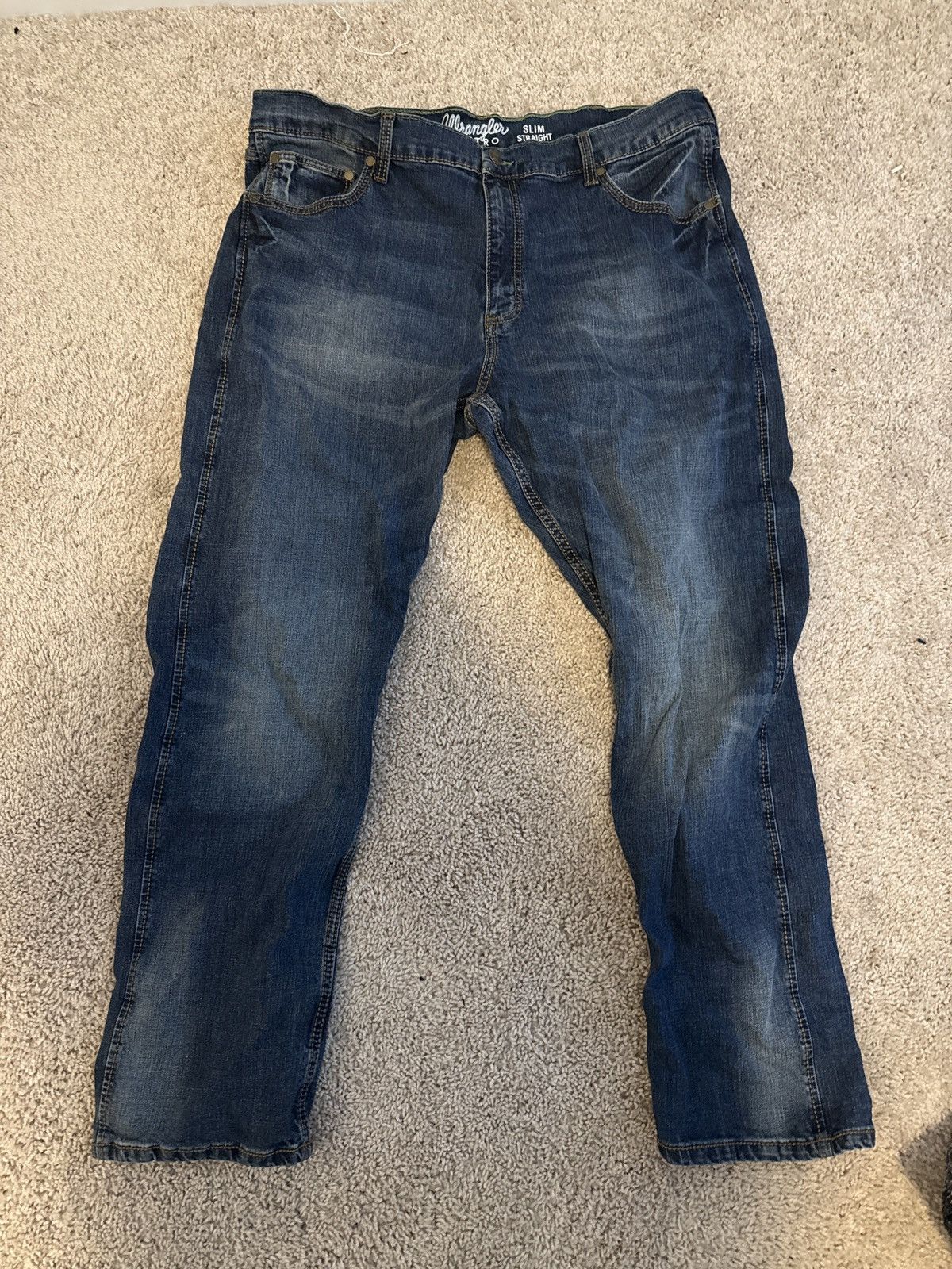 Wrangler Dark blue Jeans Size US 40 / EU 56 - 3 Thumbnail
