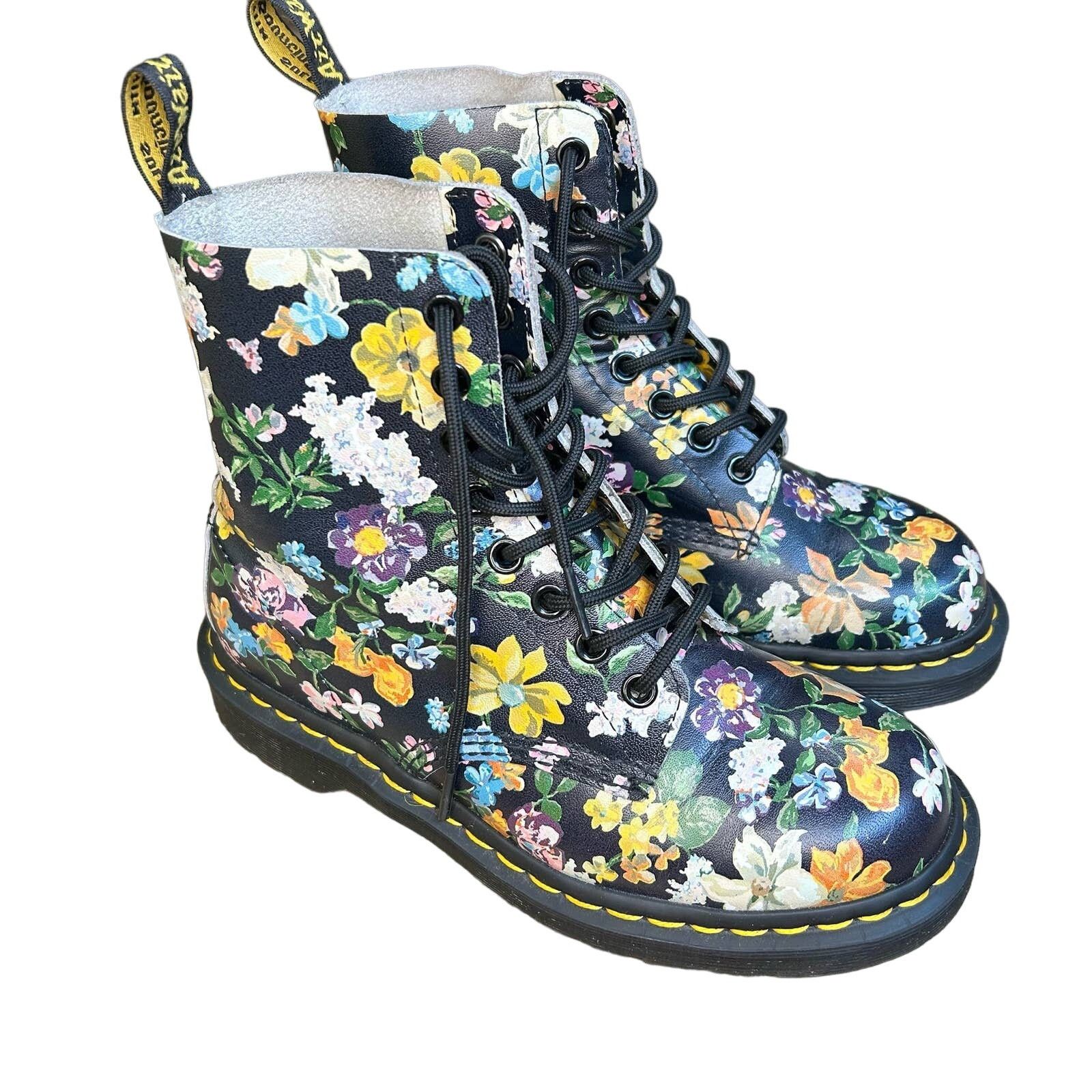 image of Dr Martens Dr. Martens Boots Pascal Darcy Floral Women's 6 Combat Ankle in Black