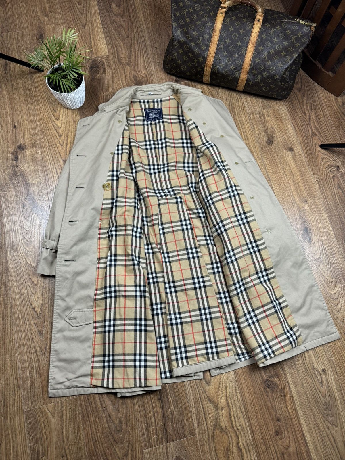 Burberry Vintage trench coat Burberry original luxury streetwear item Size L / US 10 / IT 46 - 2 Thumbnail