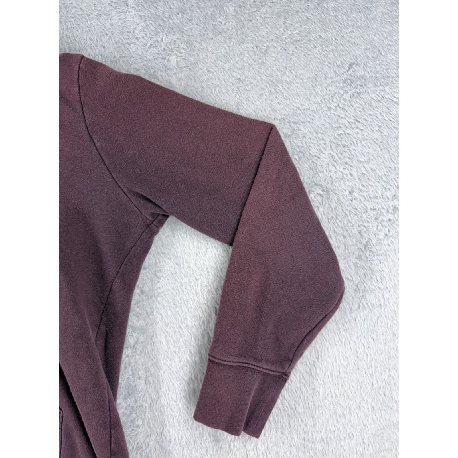 The North Face VINTAGE The North Face Hoodie Adult L Red Logo Solid Pullover Crew Neck Pockets 36in Chest Mens/ Womens Size L / US 10 / IT 46 - 2 Thumbnail