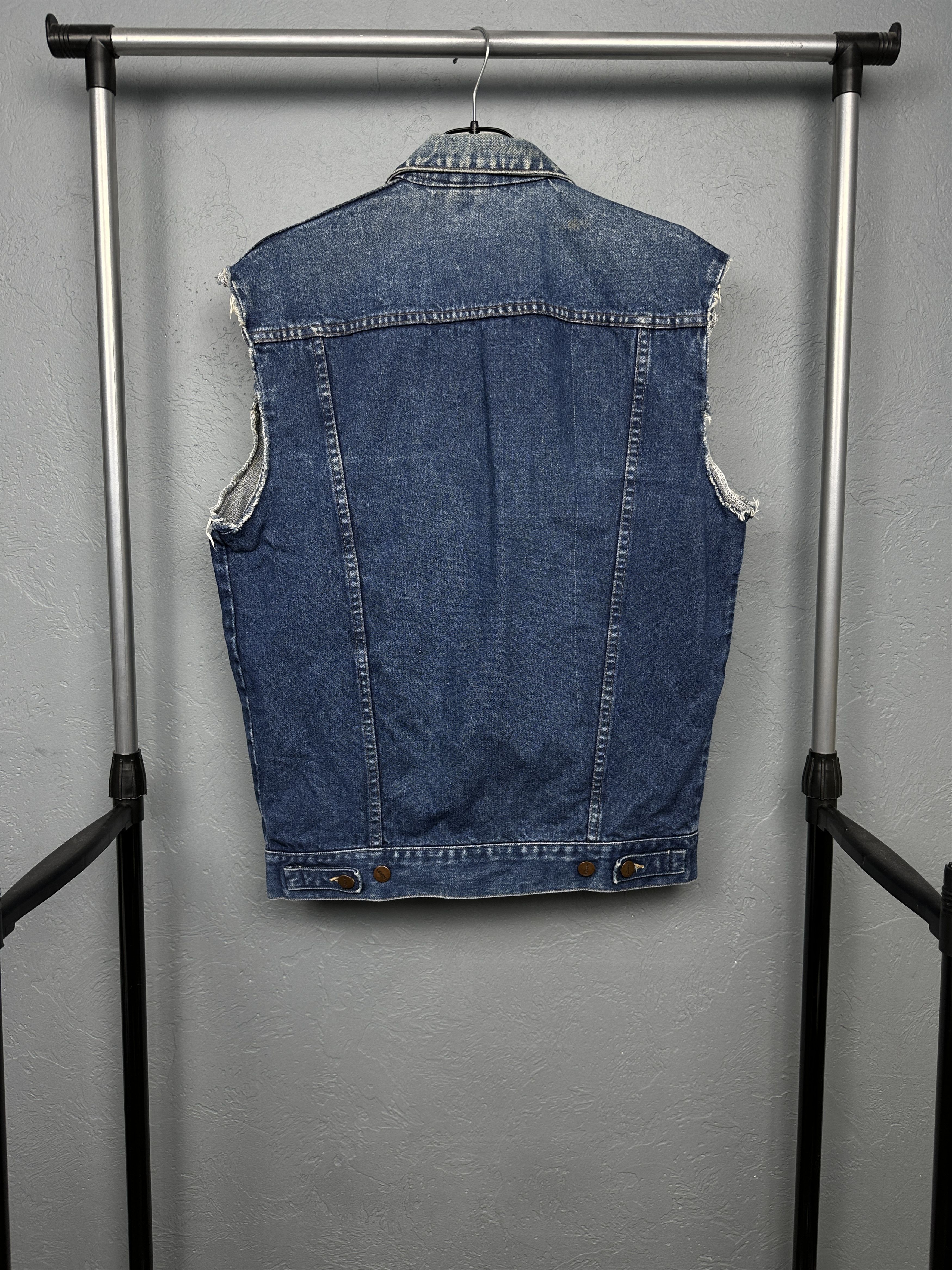 Wrangler Wrangler 90s Vintage Mens Denim Vest Made in Malta Size US M / EU 48-50 / 2 - 7 Thumbnail
