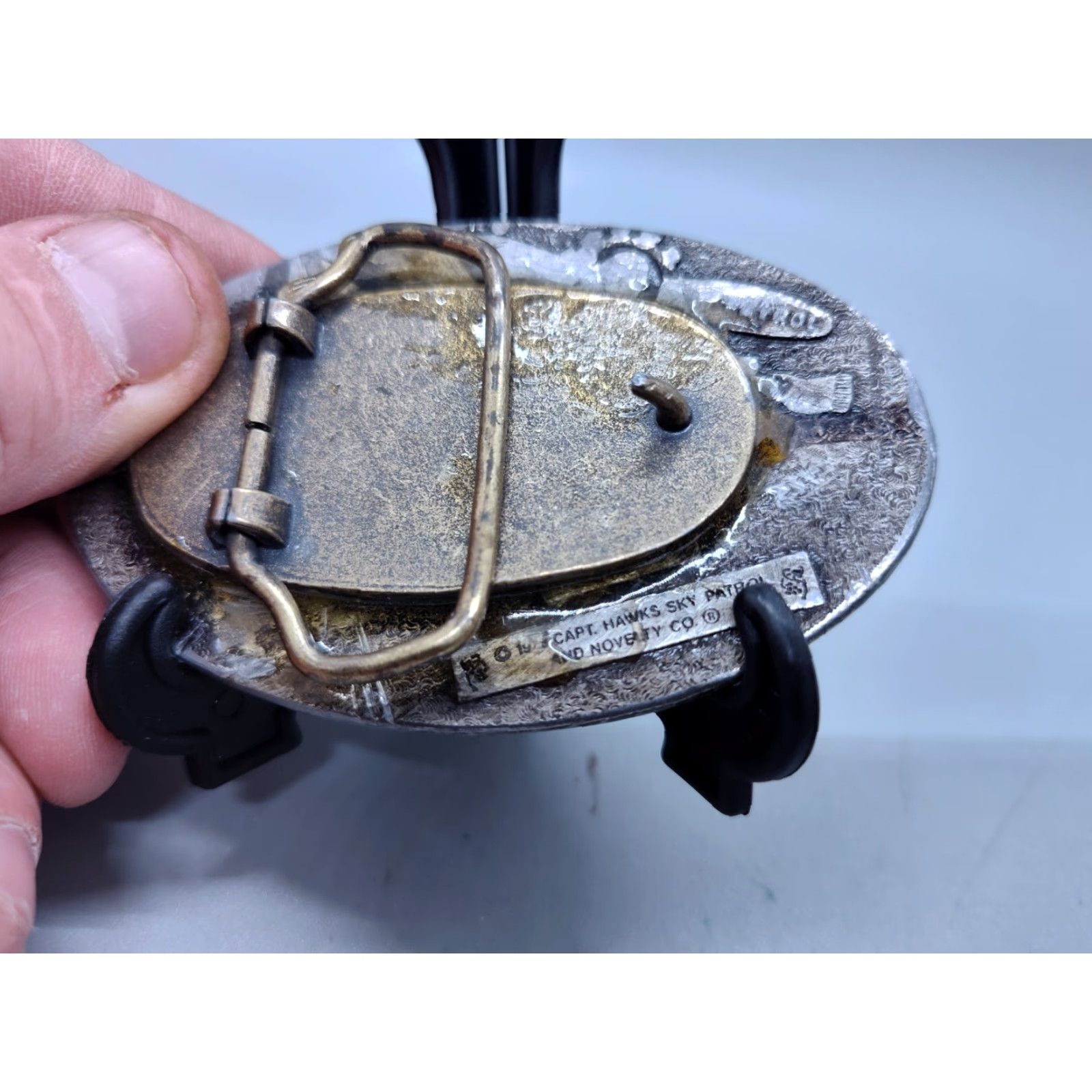 Vintage VINTAGE Silvertone 1978 I’d Rather Be Jogging Belt Buckle Capt Hawks Sky Patrol Unisex Adult Accessories Size ONE SIZE - 3 Thumbnail