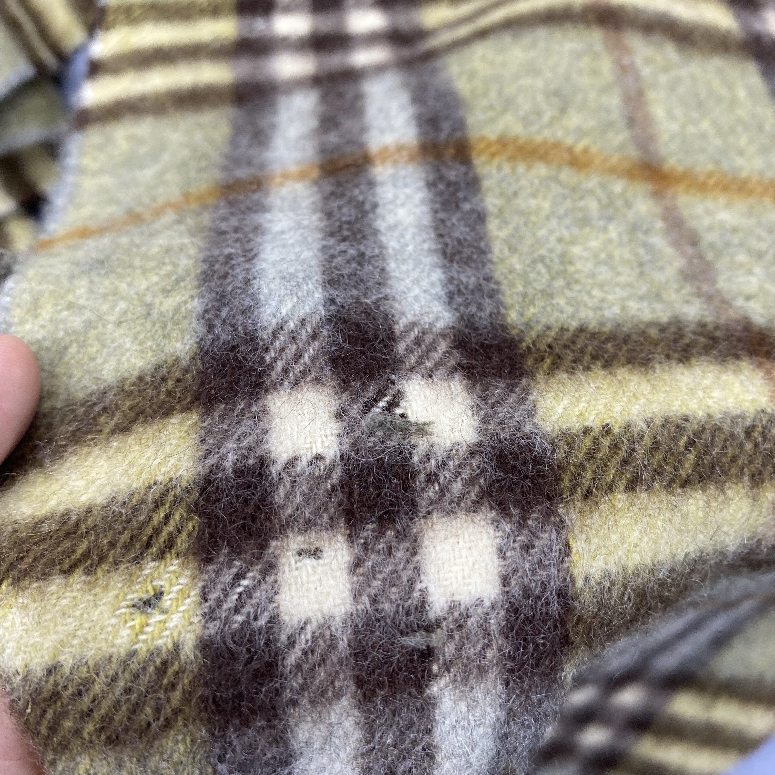 Burberry Vintage Burberry Scarf Muffler Wool Cashmere Winter Scarves Size ONE SIZE - 5 Thumbnail