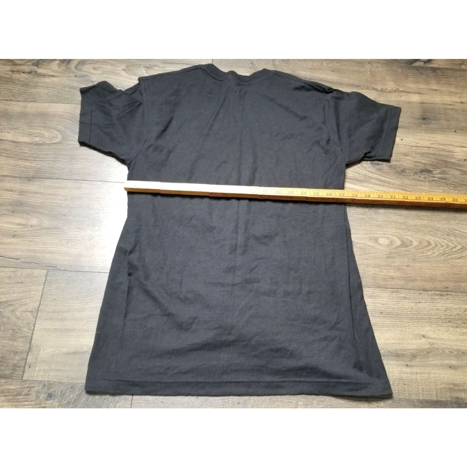 Tultex The Hunger Games Catching Fire Graphic Tee Black Unisex Adult Medium Size US M / EU 48-50 / 2 - 2 Thumbnail