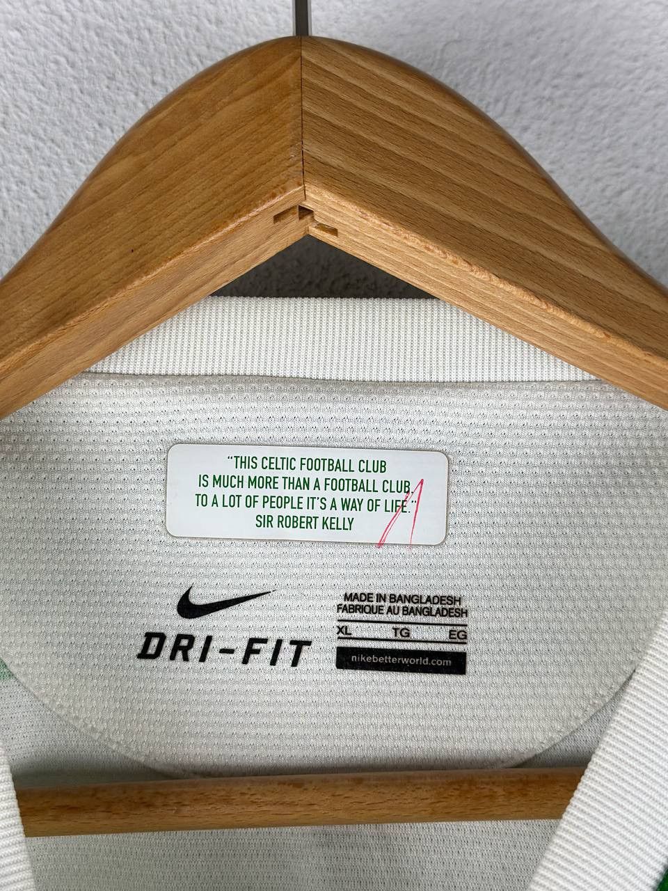 Nike Nike celtic Jersey Size US XL / EU 56 / 4 - 5 Thumbnail