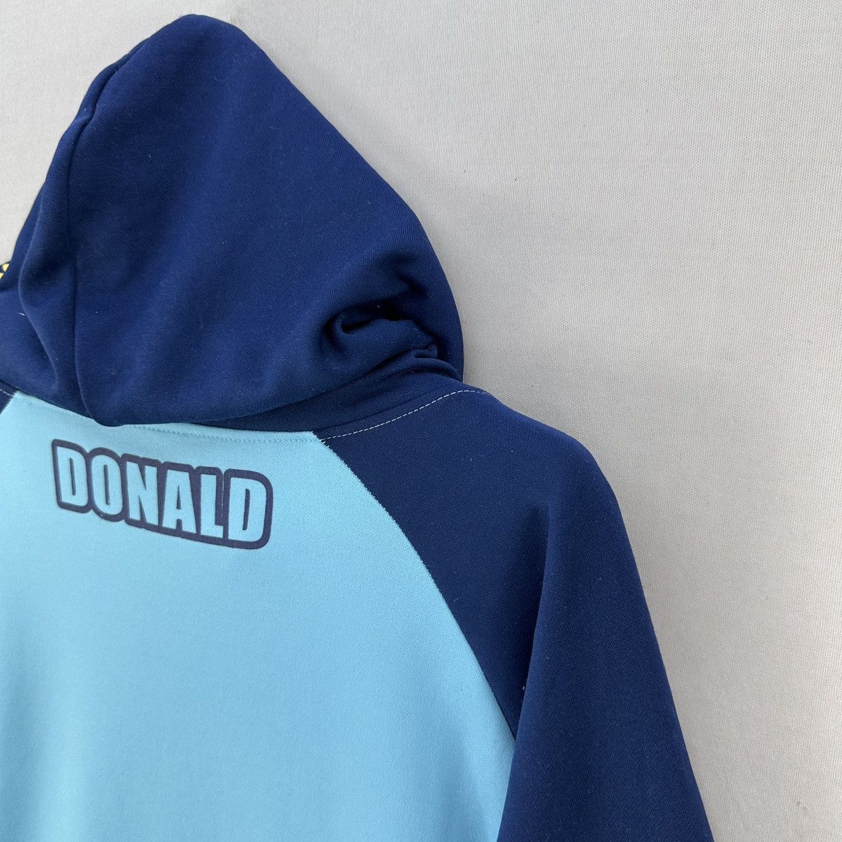 Cartoon Network × Disney × Vintage Vintage Disney Donald Duck Big Print Sweatshirt Hoodie Size M / US 6-8 / IT 42-44 - 5 Thumbnail