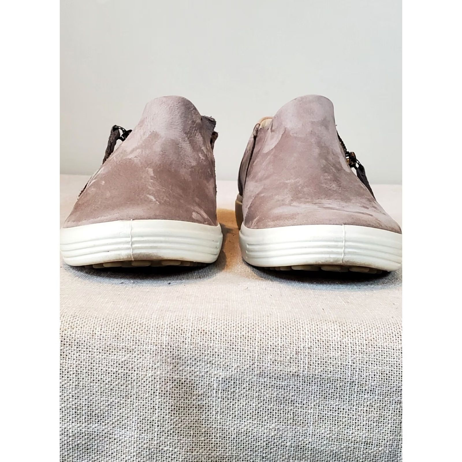 Ecco ECCO Soft 7 Slip On With Zipper Sneaker Warm Grey Leather Women's US 10-10.5 Athletic/Casual Shoes Size US 8 / IT 38 - 4 Thumbnail
