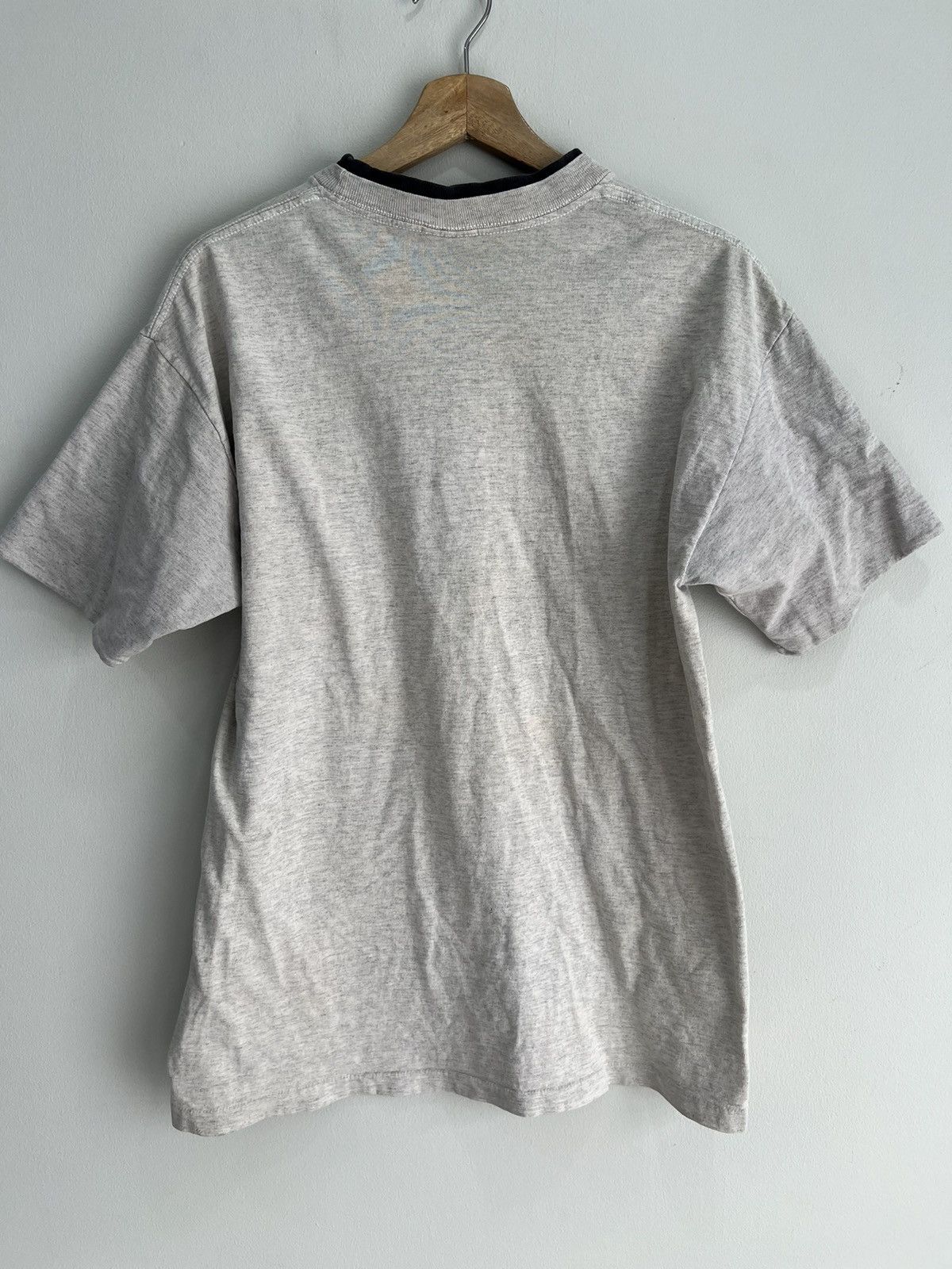 Vintage Vintage Horses and Wolf Tee shirt wolves riding animal Size US L / EU 52-54 / 3 - 3 Thumbnail