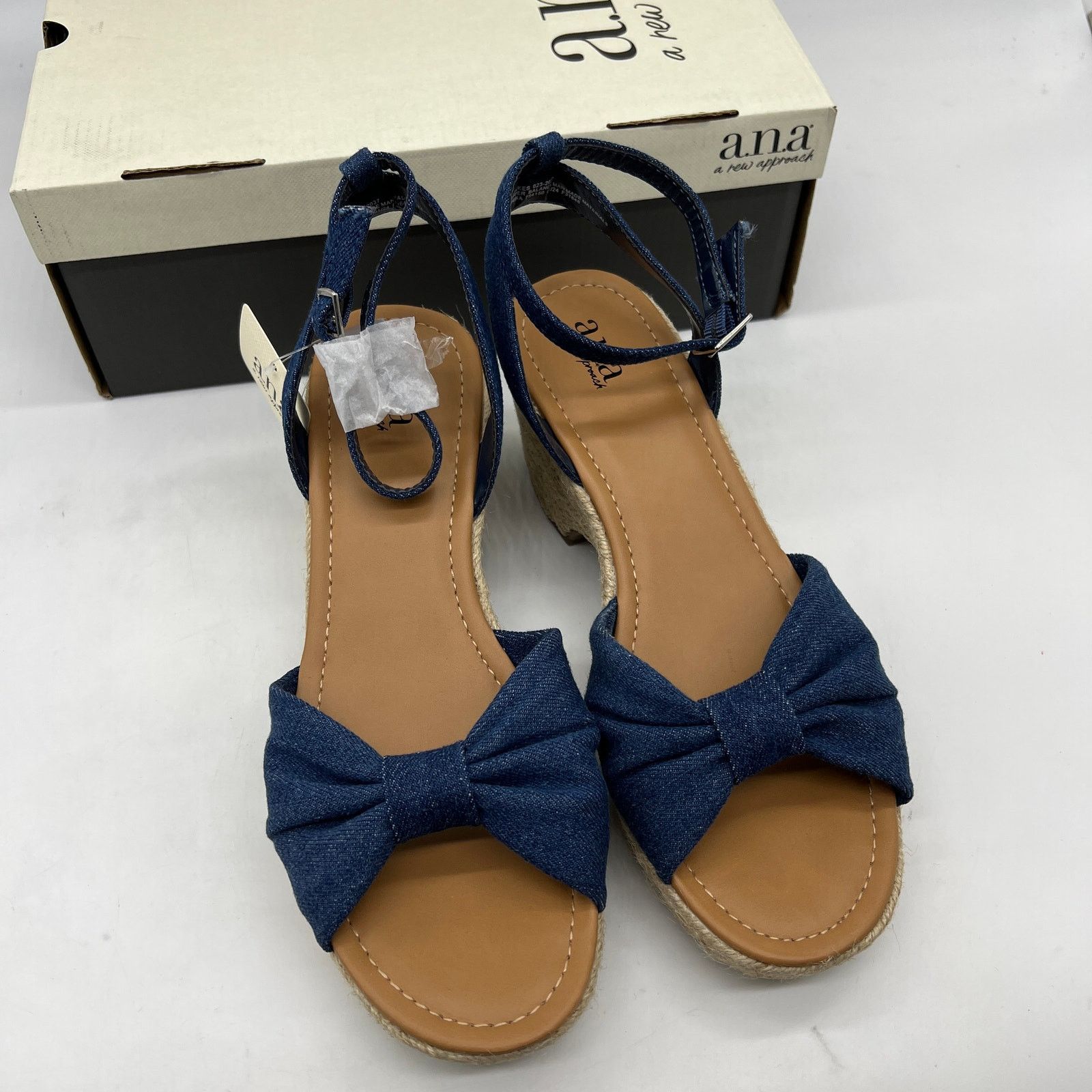 Other a.n.a Womens Dukes Heeled Sandals Denim Blue Size 9.5M Size US 9.5 / IT 39.5 - 4 Thumbnail
