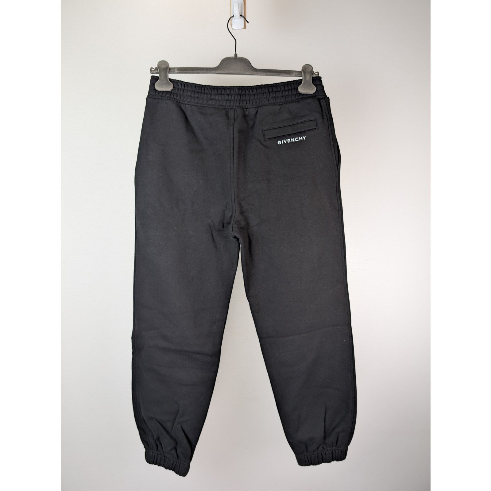 Givenchy o1rshd1 Hug Me Jogging Sweatpants / Trousers in Black Size US XL / EU 56 / 4 - 17 Thumbnail