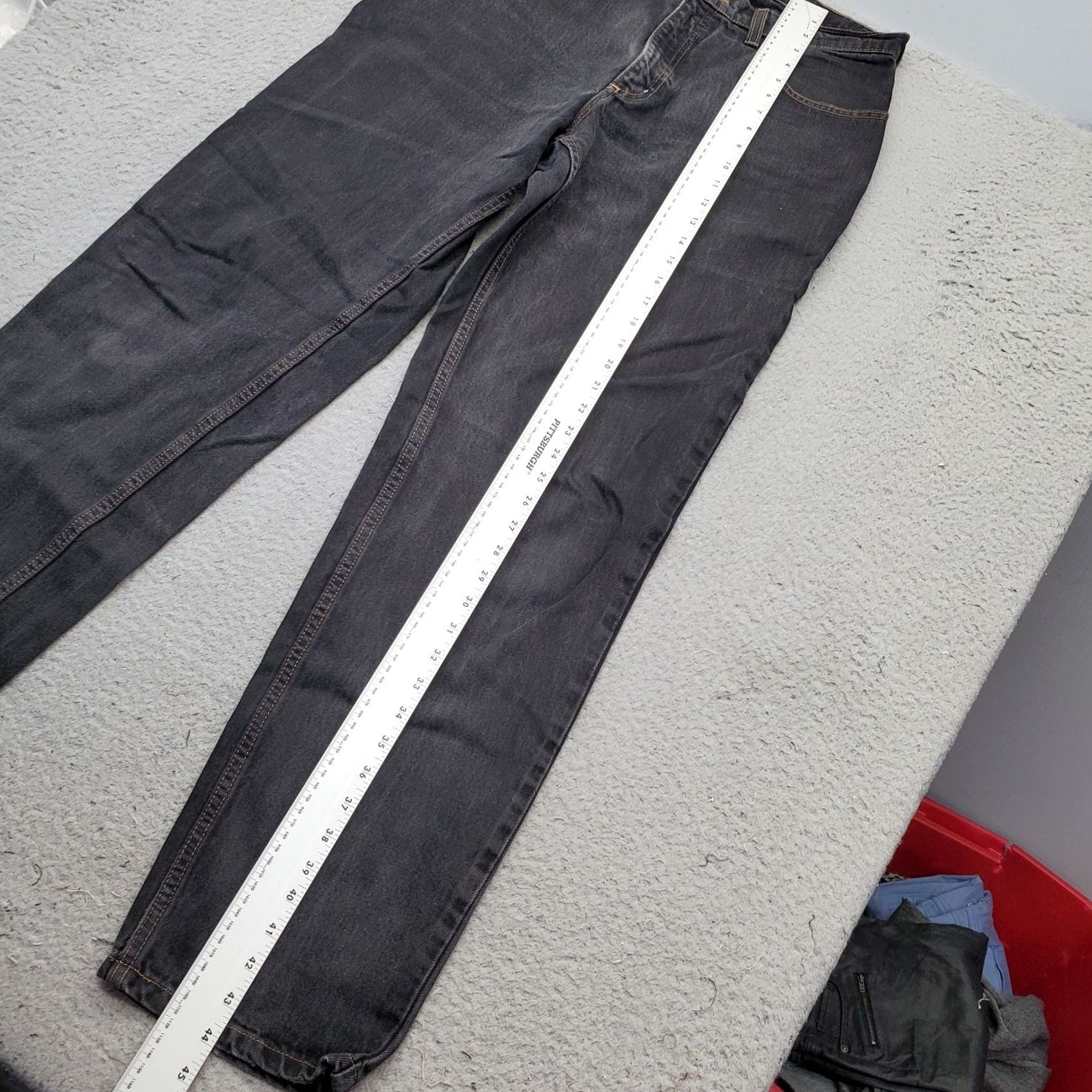 Lands' End Lands' End Mens Jeans 33 Black Denim Stretch Boho Streetwear Grunge Straight Leg Jeans Mens Size 33 Black Denim 5-Pocket Regular Fit Vintage? No Size US 33 - 4 Thumbnail