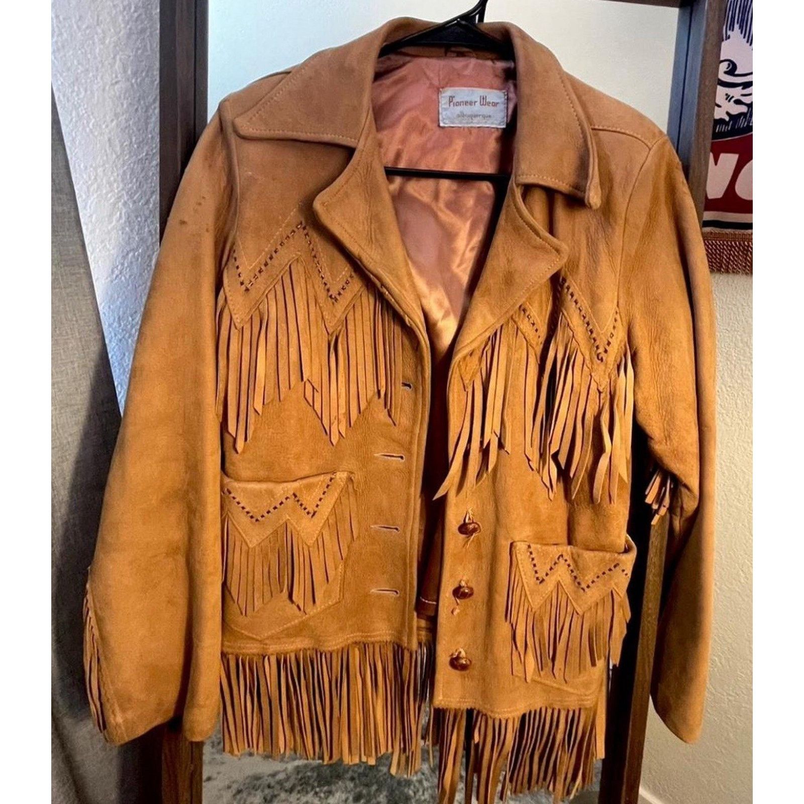 Vintage VTG Pioneer Wear Tan Beige Fringe Leather Western Jacket S Size S / US 4 / IT 40 - 1 Thumbnail