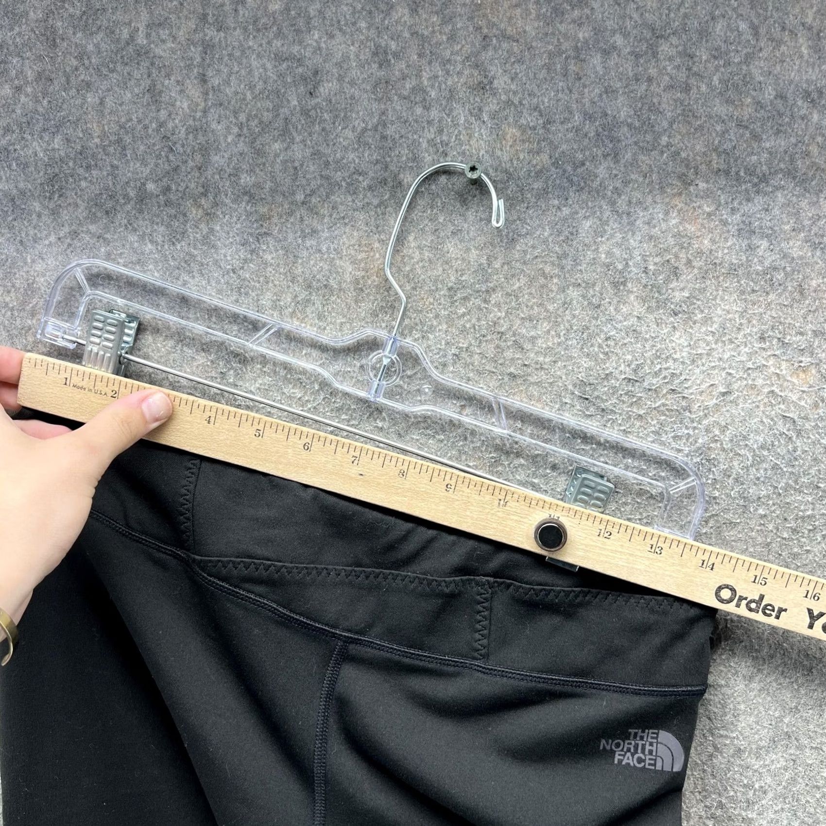 The North Face VINTAGE The North Face Pants Womens Medium Black Capri Cropped Leggings Yoga Activewear Size 32" / US 10 / IT 46 - 7 Thumbnail