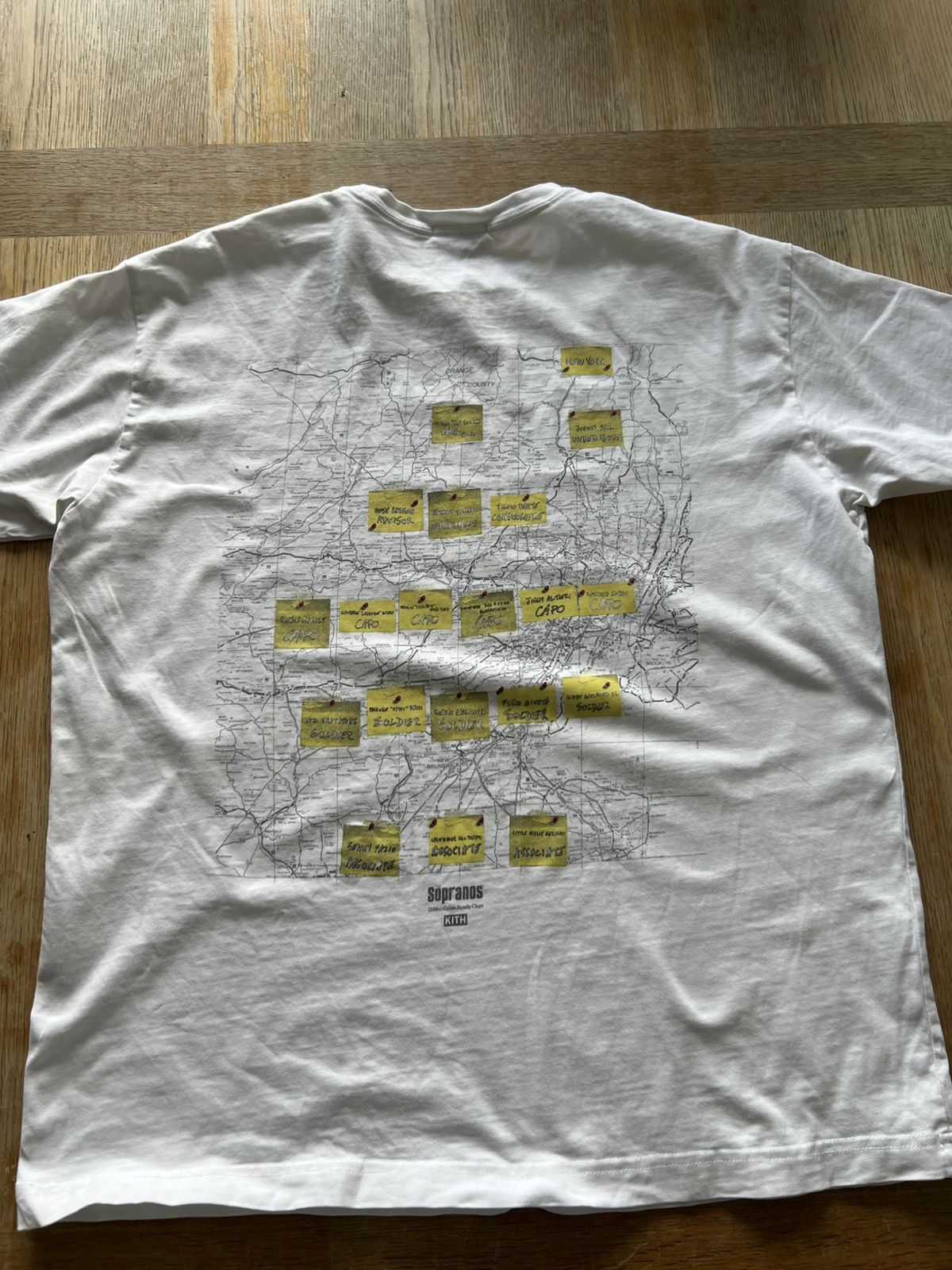 Kith Kith x The Sopranos White Tee Size US M / EU 48-50 / 2 - 2 Thumbnail