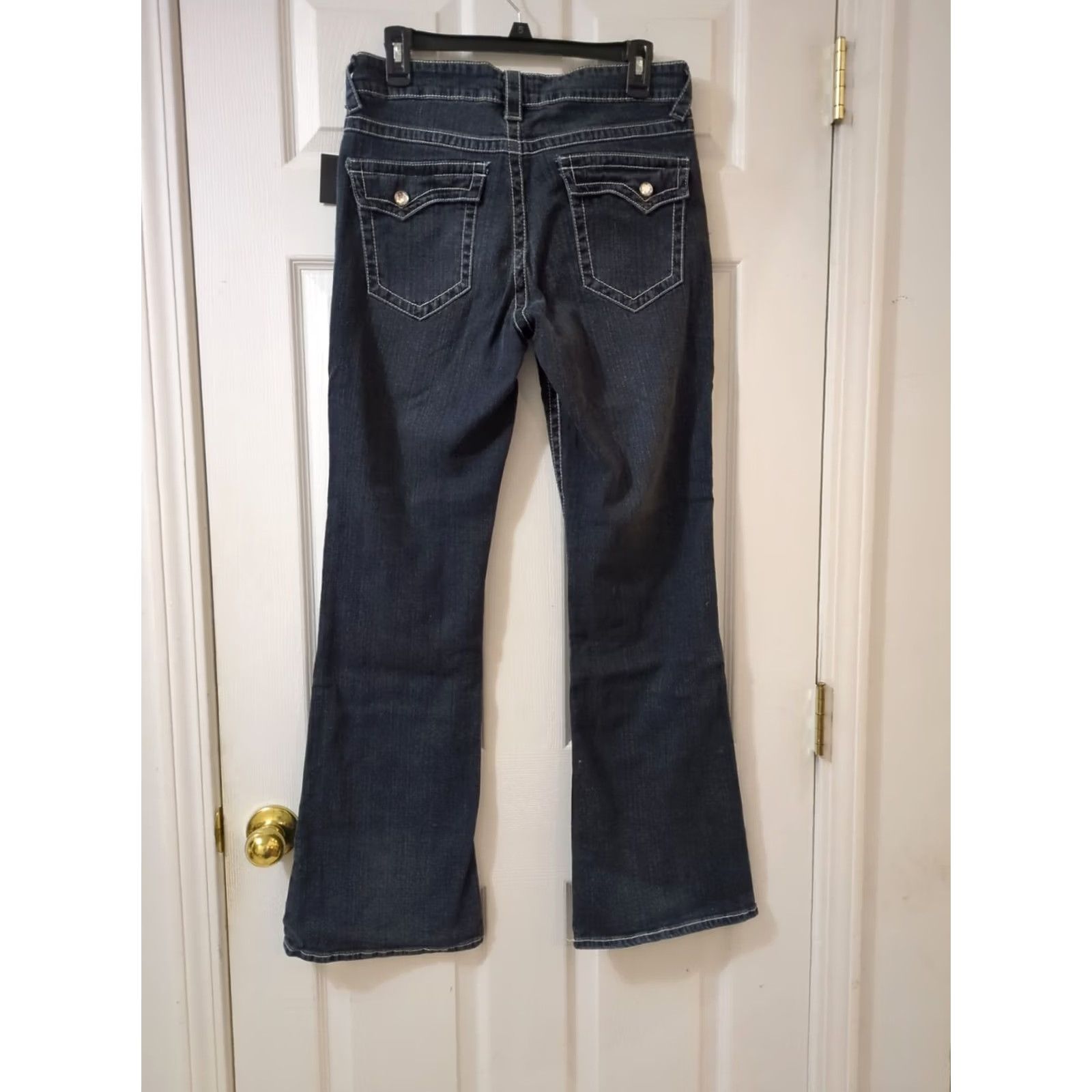 Denime LL Cool J Juniors Dark Denim Bootcut Jeans 5-Pocket Pocketed Embroidered Size 11 Blue WomenMens Size ONE SIZE - 6 Thumbnail