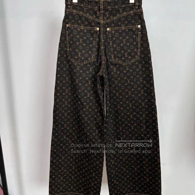 Louis Vuitton Louis Vuitton Monogram Denim Jeans 34 . Size US 34 / EU 50 - 2 Thumbnail