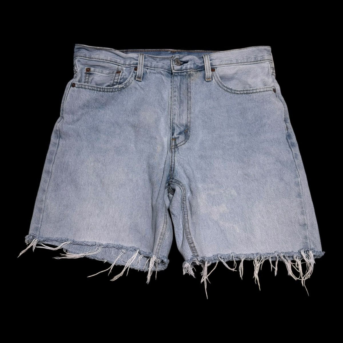 Levi's Levi's 505 Light Wash Distressed Jeans Men's 33.5x27 5/8 Size US 33 - 4 Thumbnail