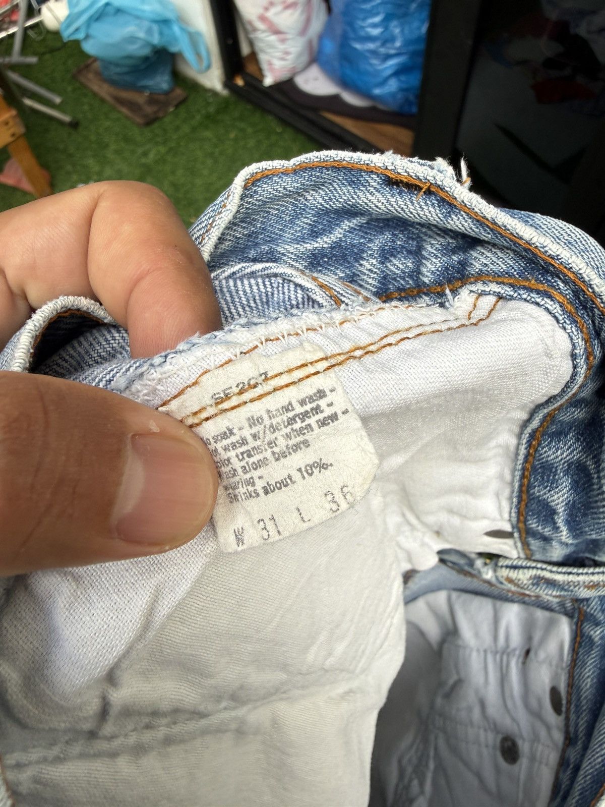 Levi's Vintage Clothing W30x32 Vintage levi’s 501 redline made in USA Size US 30 / EU 46 - 9 Thumbnail