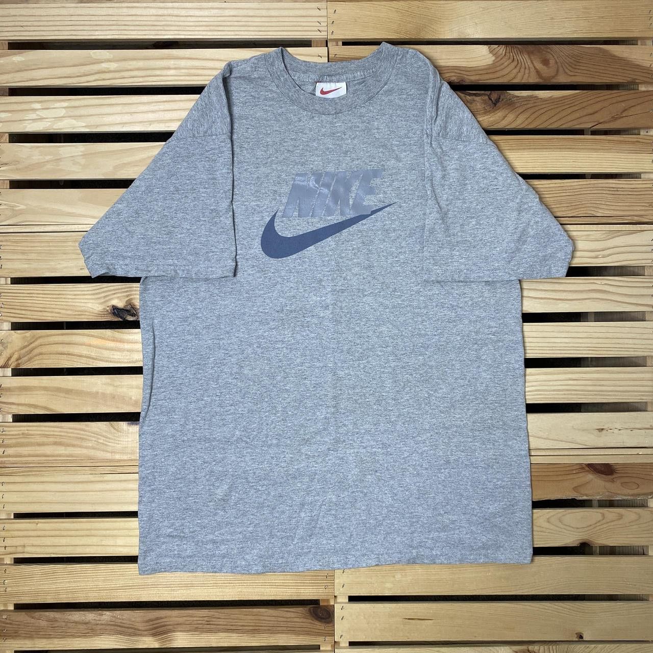 Nike Vintage Nike Gray Tee Size Medium Size US M / EU 48-50 / 2 - 1 Thumbnail