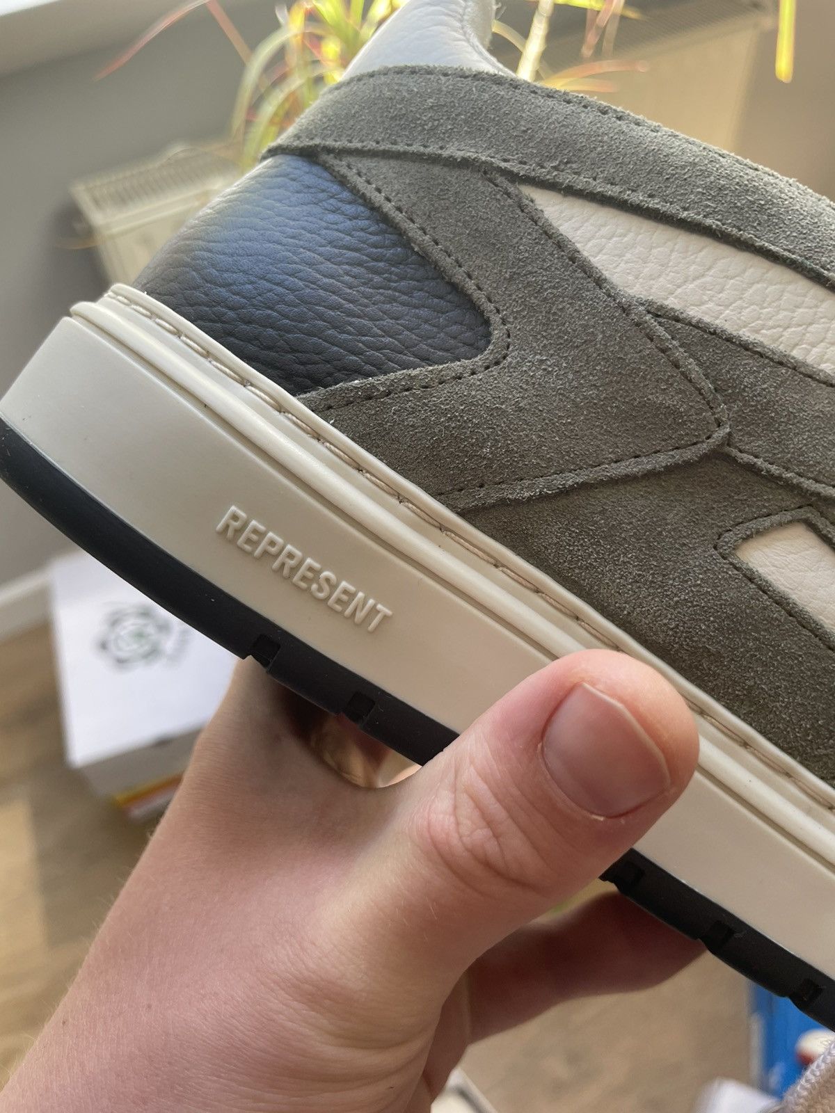 Represent Clo. Represent Reptir Low Panelled Sneakers | Khaki | Leather Size US 11 / EU 44 - 4 Thumbnail