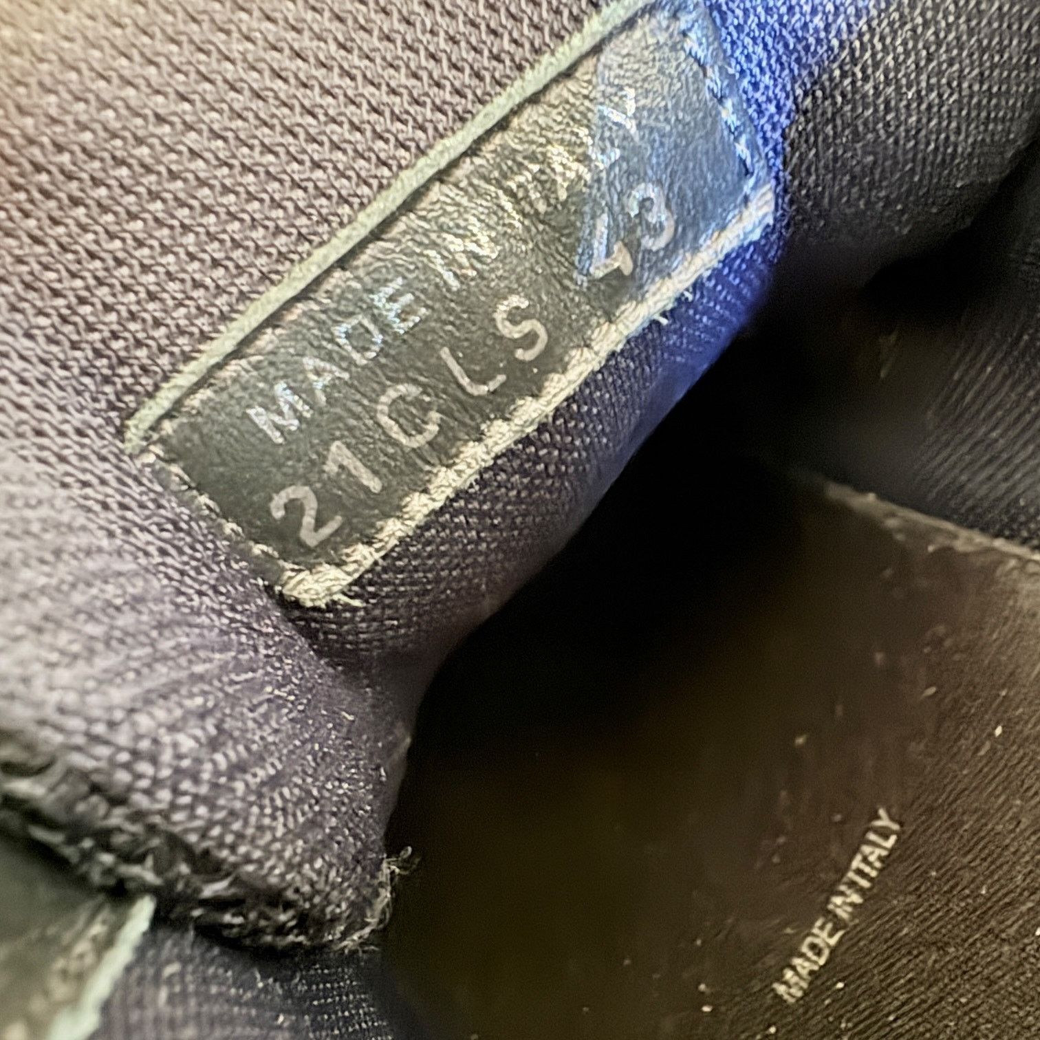 Dior Dior B22 "Laker" Purple / Yellow / Black Sneakers |Size 10US Size US 10 / EU 43 - 6 Thumbnail