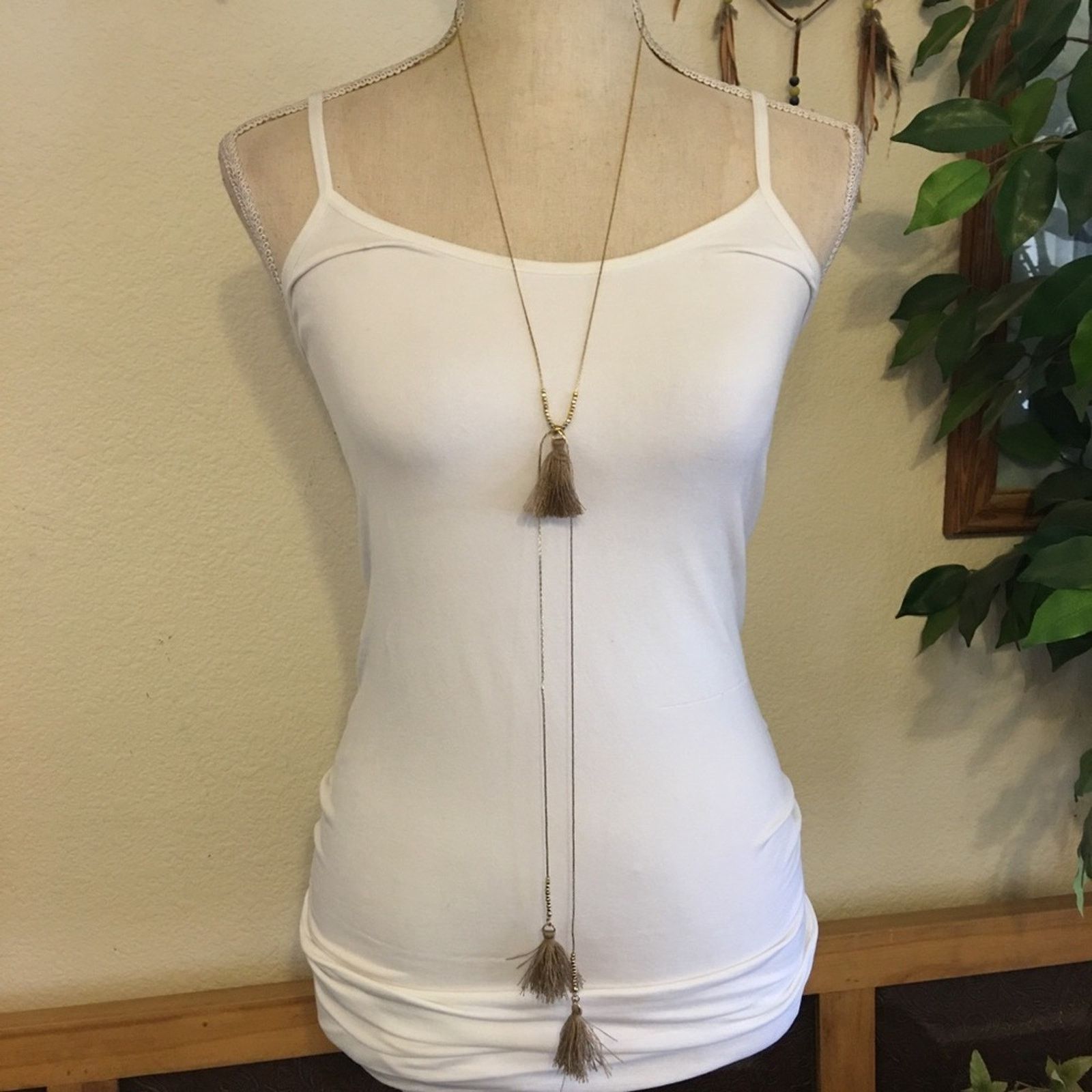 Vintage Vintage gold tone chain beaded fringe necklace Size ONE SIZE - 1 Thumbnail