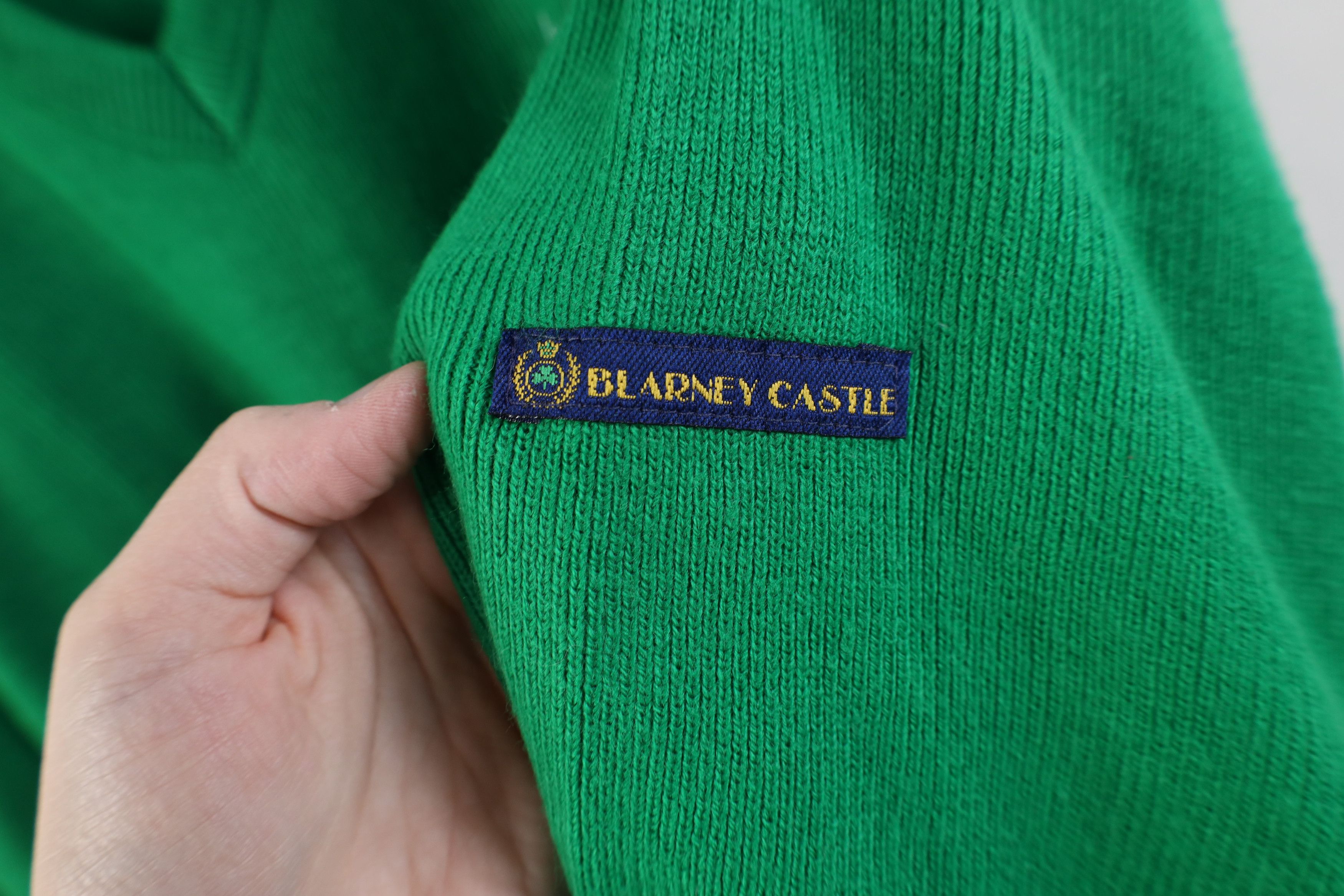 Vintage Vintage 90s Ireland Ribbed Knit V-Neck Sweater Kelly Green Size US XXL / EU 58 / 5 - 5 Thumbnail
