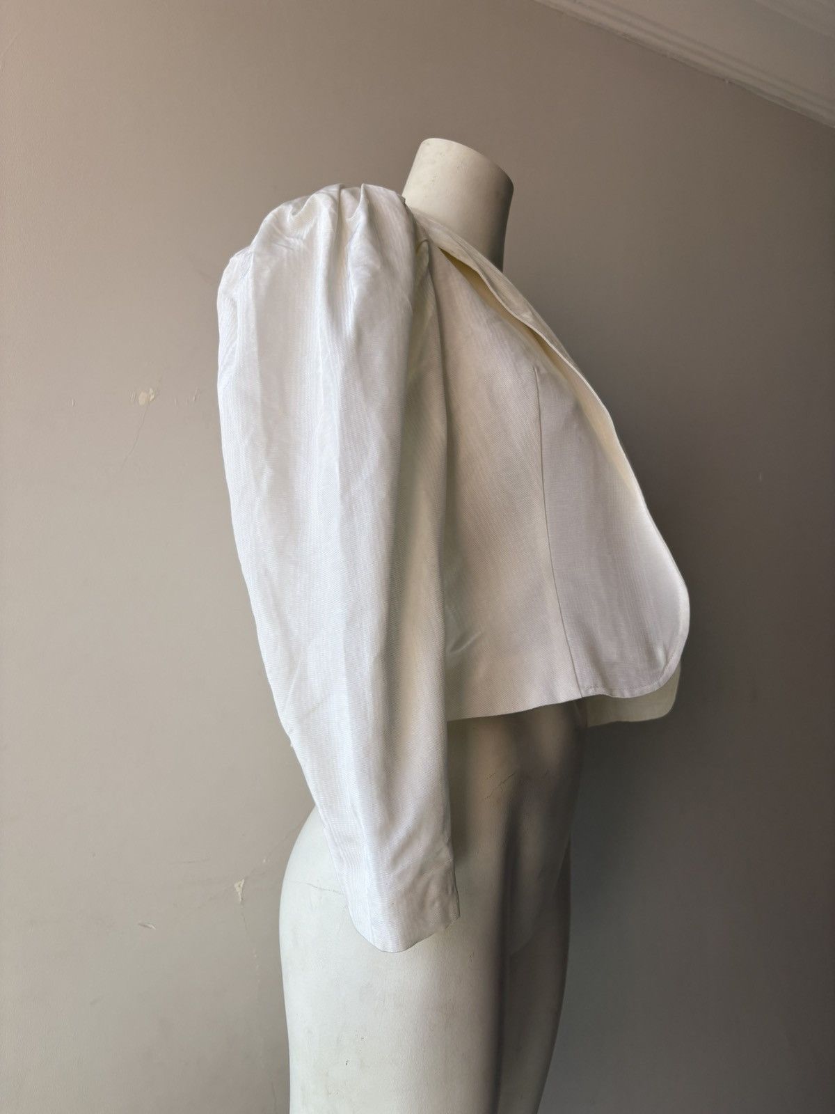 Laura Ashley Vintage Laura Ashley wedding dress Size L / US 10 / IT 46 - 17 Thumbnail
