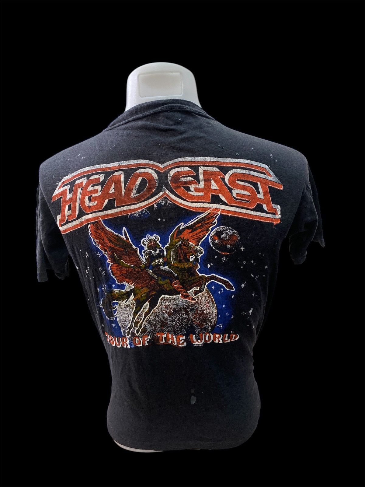 Band Tees Rare! Vtg 1976 Head East Tour Of The world Tee Size US M / EU 48-50 / 2 - 3 Thumbnail