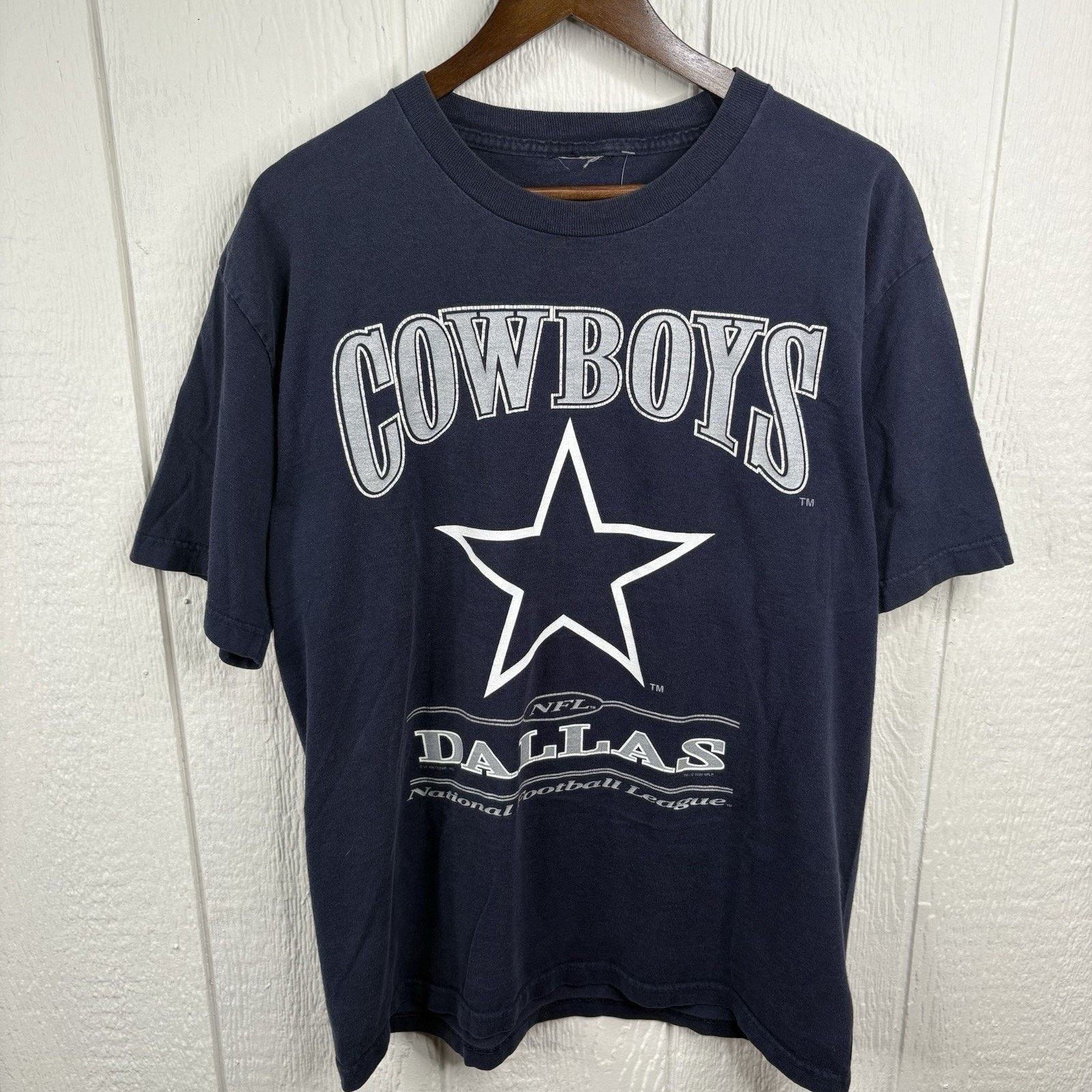 NFL Y2K Navy Dallas Cowboys NFL Tee Shirt Size L Size US L / EU 52-54 / 3 - 1 Thumbnail