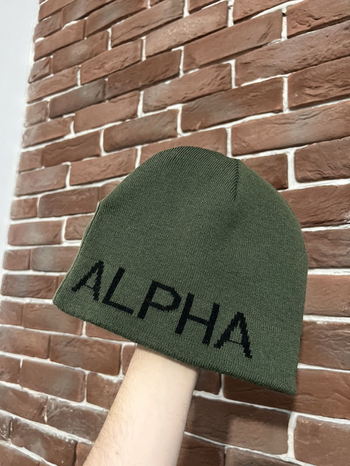 Alpha Industries Rare Alpha Industries Green Black Beanie Hat Hype Streetwea Size ONE SIZE - 1 Thumbnail