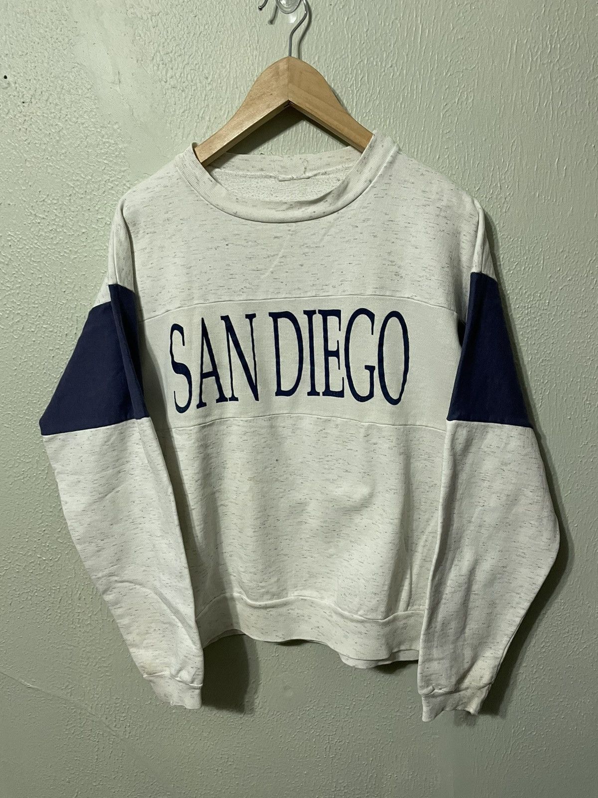 Vintage Vintage Crewneck San Diego Band Vintage Sweatshirt Size US XXS / EU 40 - 1 Thumbnail
