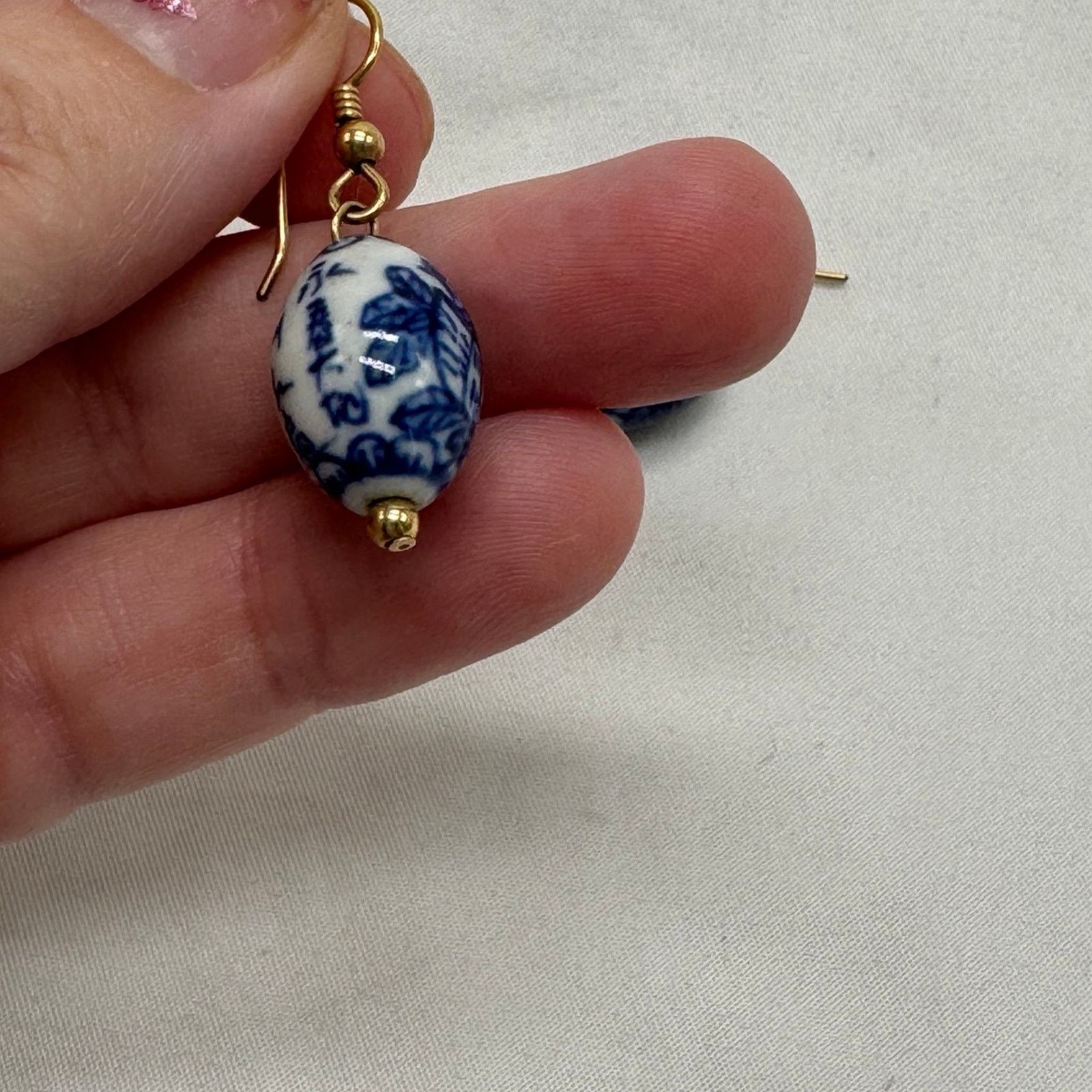 NBDN Nobrandedon VTG porcelain blue and white earrings Size ONE SIZE - 6 Thumbnail