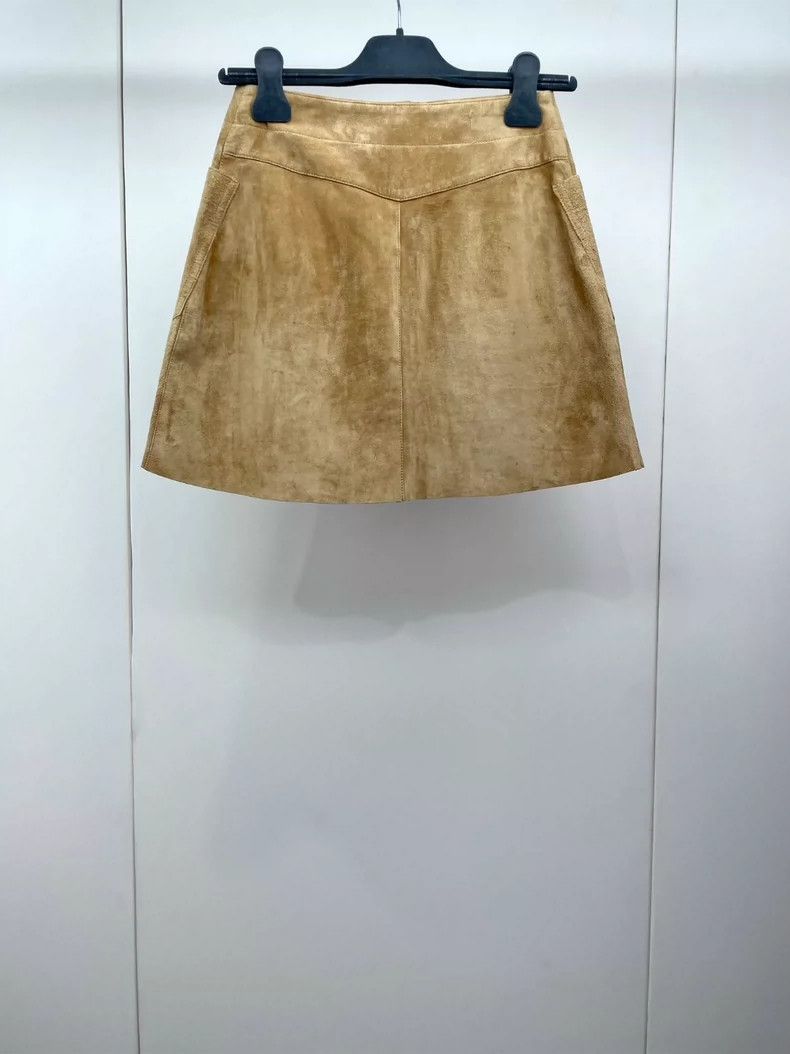 Dior Dior Khaki suede skirt 2504-Nextarrow Size 24" / US 00 / IT 34 - 2 Thumbnail