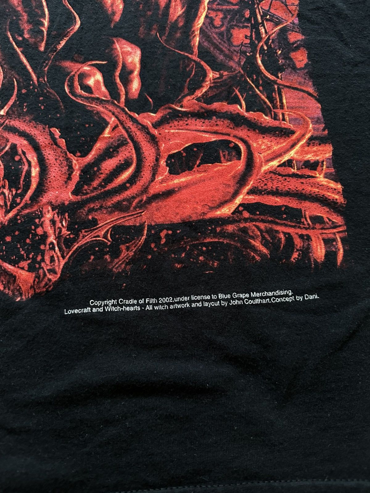 Band Tees Cradle of Filth Lovecraft & Witch Hearts 2002vintage t-shirt Size US XL / EU 56 / 4 - 4 Thumbnail