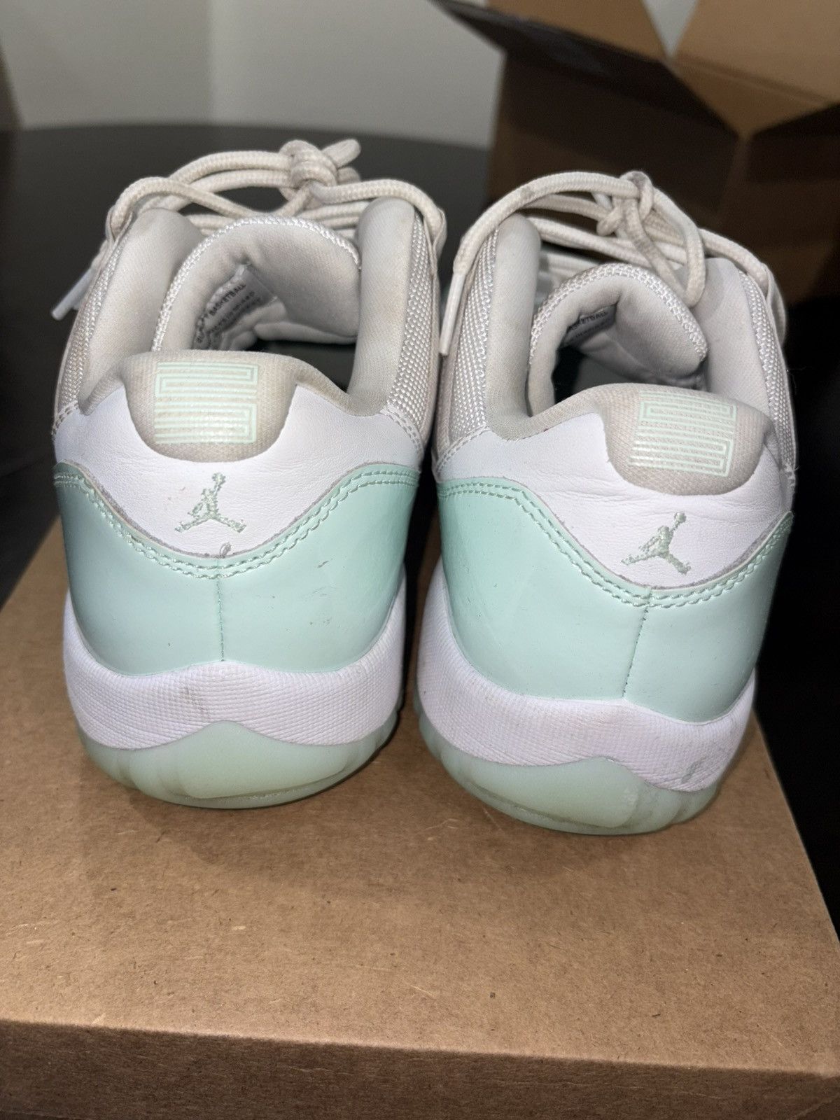 Jordan Brand Air Jordan 11 Igloo (Women’s 10.5/Men’s 9) Size US 10.5 / IT 40.5 - 4 Thumbnail