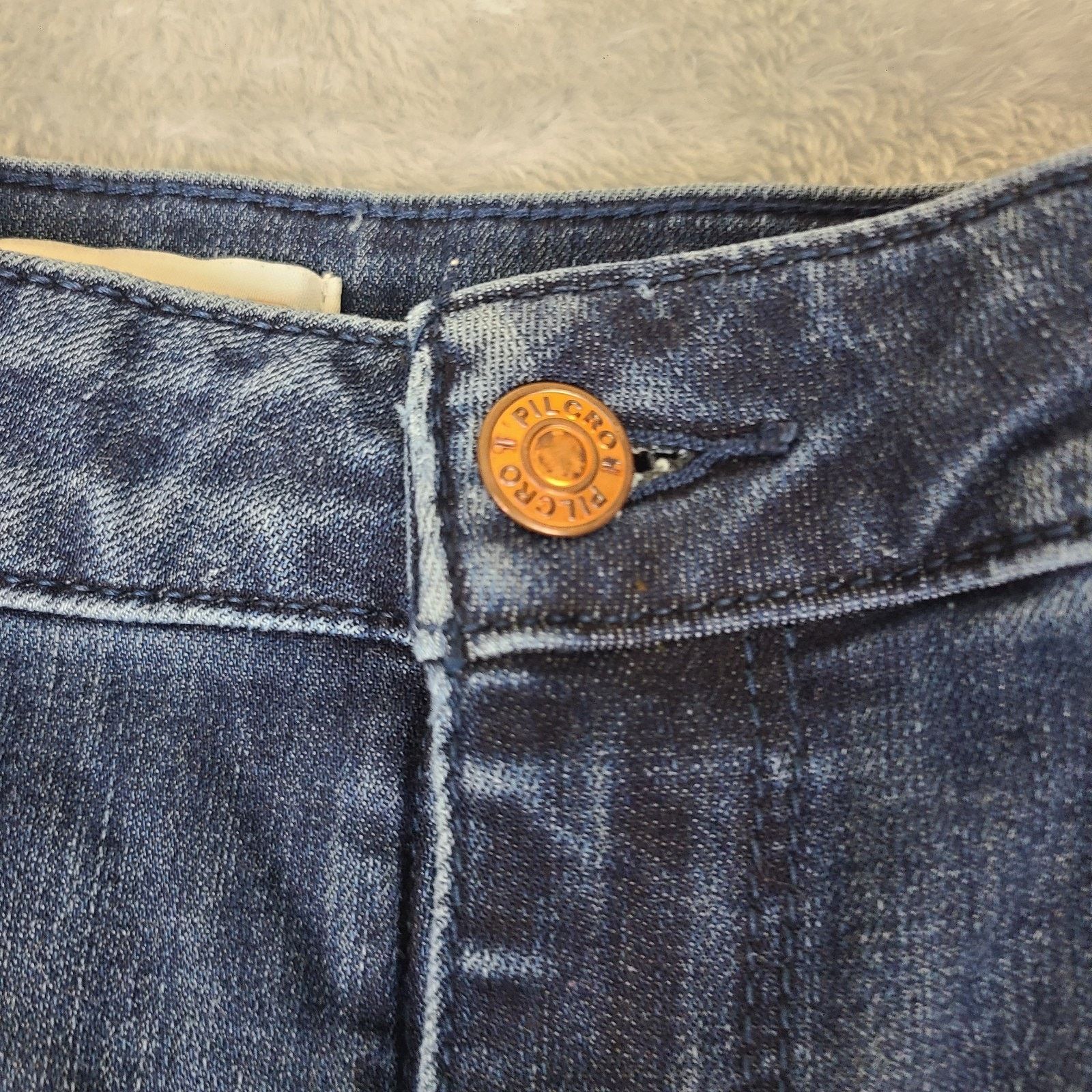 Anthropologie Anthropologie Pilcro Long High Rise Wide Jeans Sz 25P 25 X25 Size 25" / US 0 / IT 36 - 2 Thumbnail