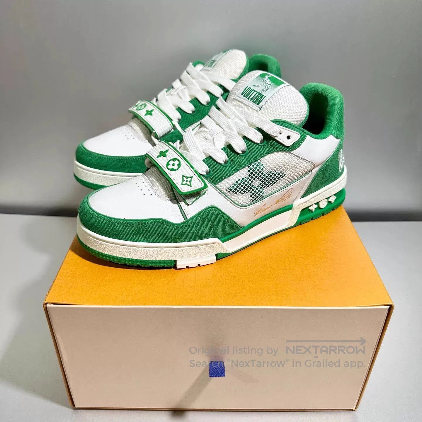 Louis Vuitton Green and White Lowtop Sneakers Size 9. Size US 9 / EU 42 - 8 Thumbnail