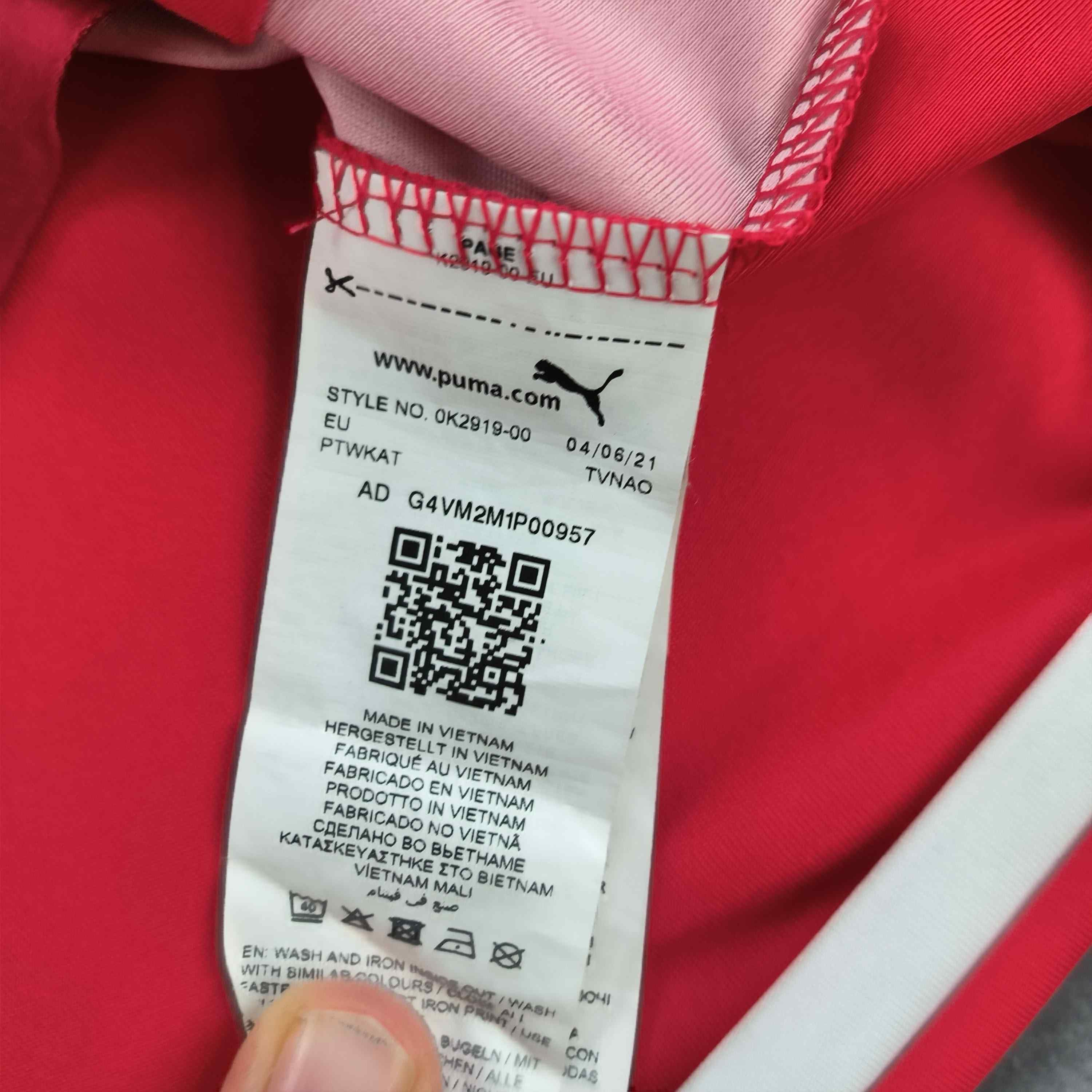 Puma York City 2021-22 Puma home football jersey shirt size XXL Size US XXL / EU 58 / 5 - 6 Thumbnail