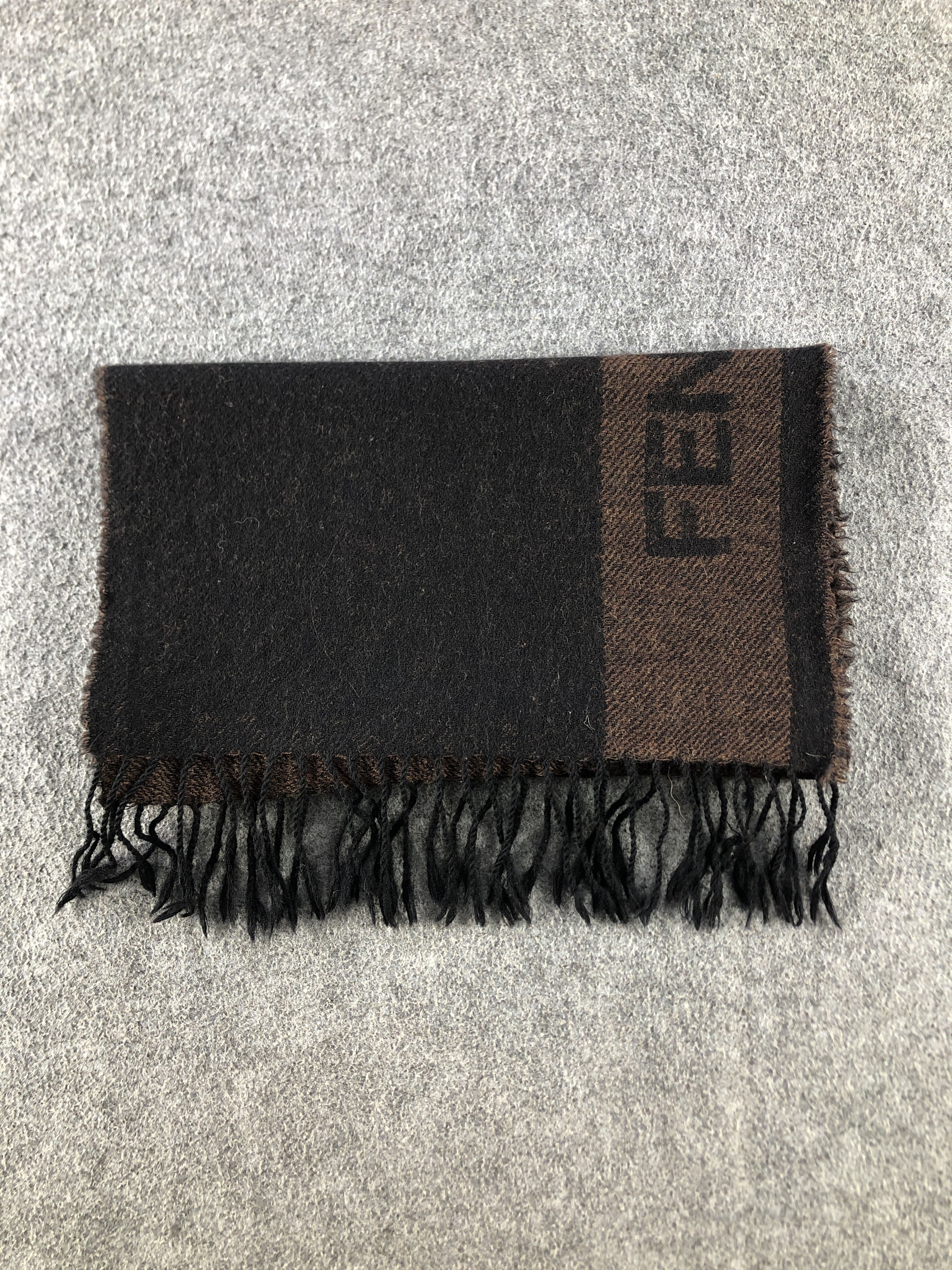 Fendi Fendi Scarf / Muffler / Neckwear P838 Size ONE SIZE - 7 Thumbnail