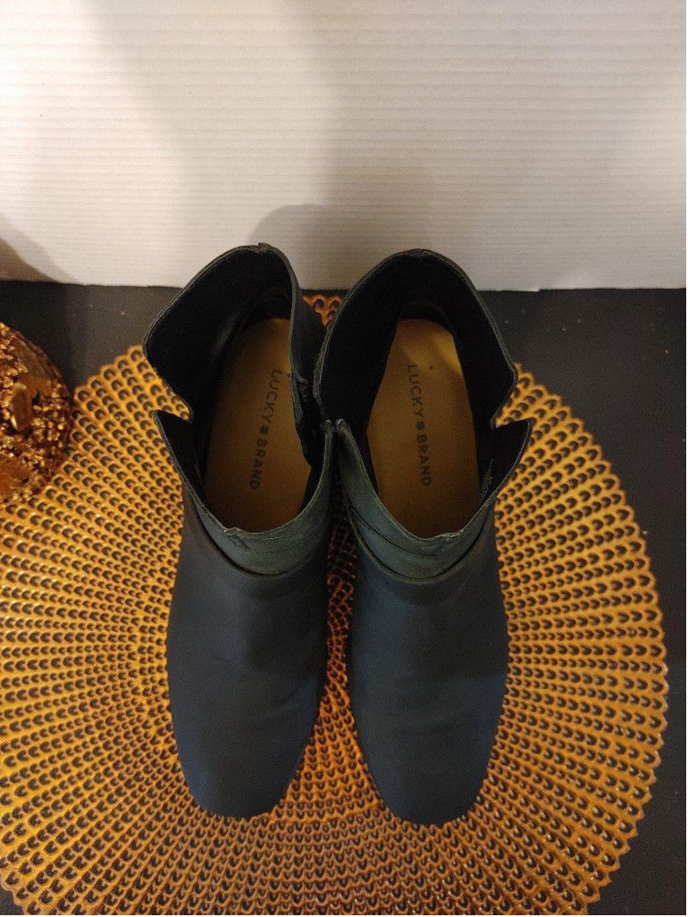 Lucky Brand Lucky Brand Boots size 8 1/2 Size US 8.5 / IT 38.5 - 2 Thumbnail