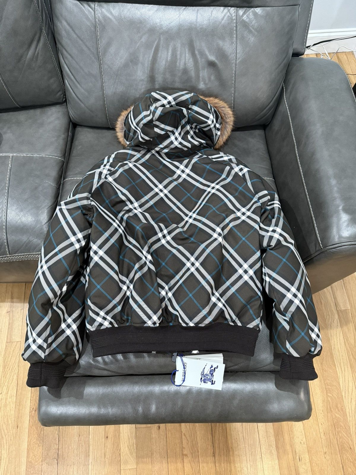 Burberry Burberry fur hood parka Size US M / EU 48-50 / 2 - 7 Thumbnail