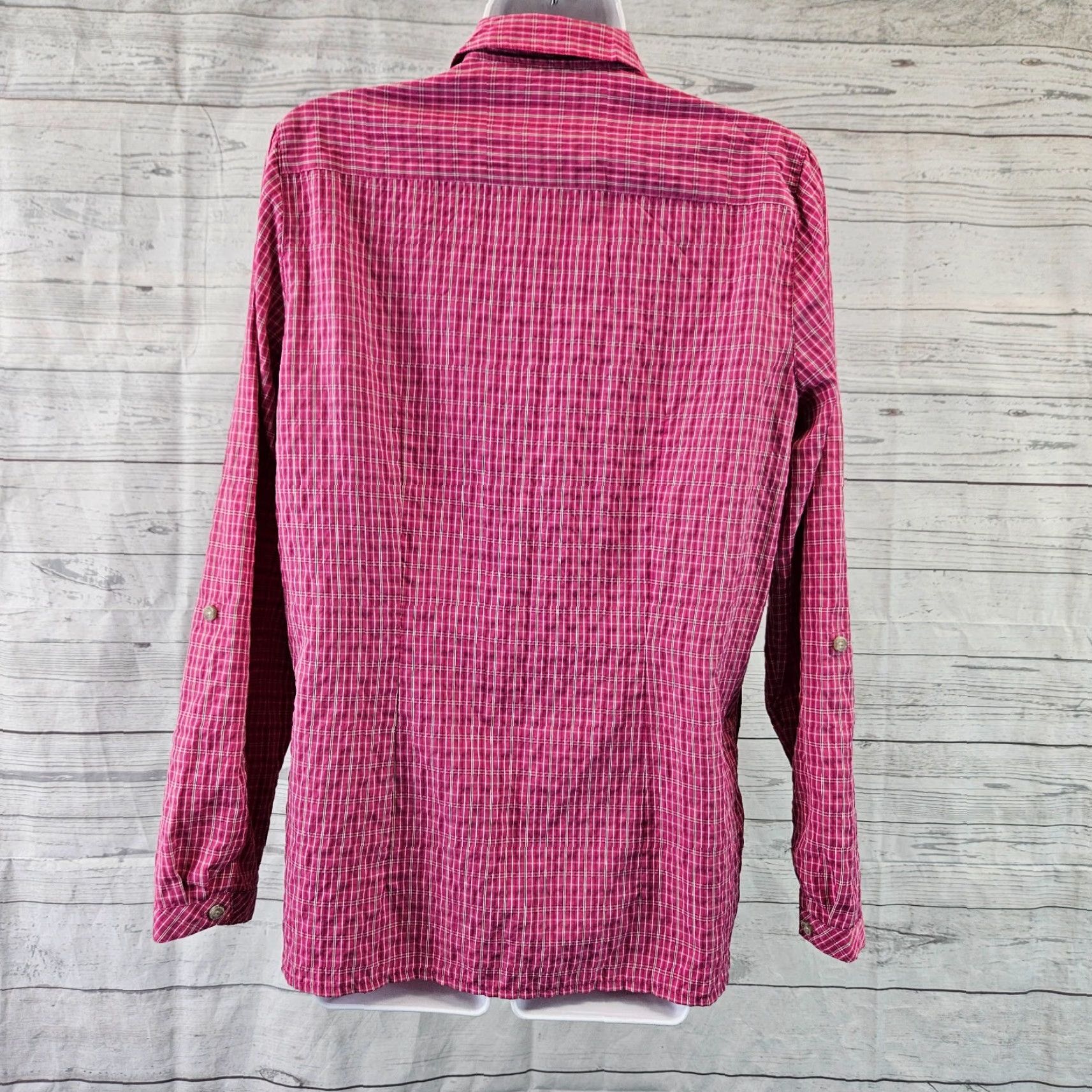 Eddie Bauer VINTAGE Eddie Bauer Travex Womens Button Front Top Sz Medium Pink Pockets Vented Size M / US 6-8 / IT 42-44 - 5 Thumbnail