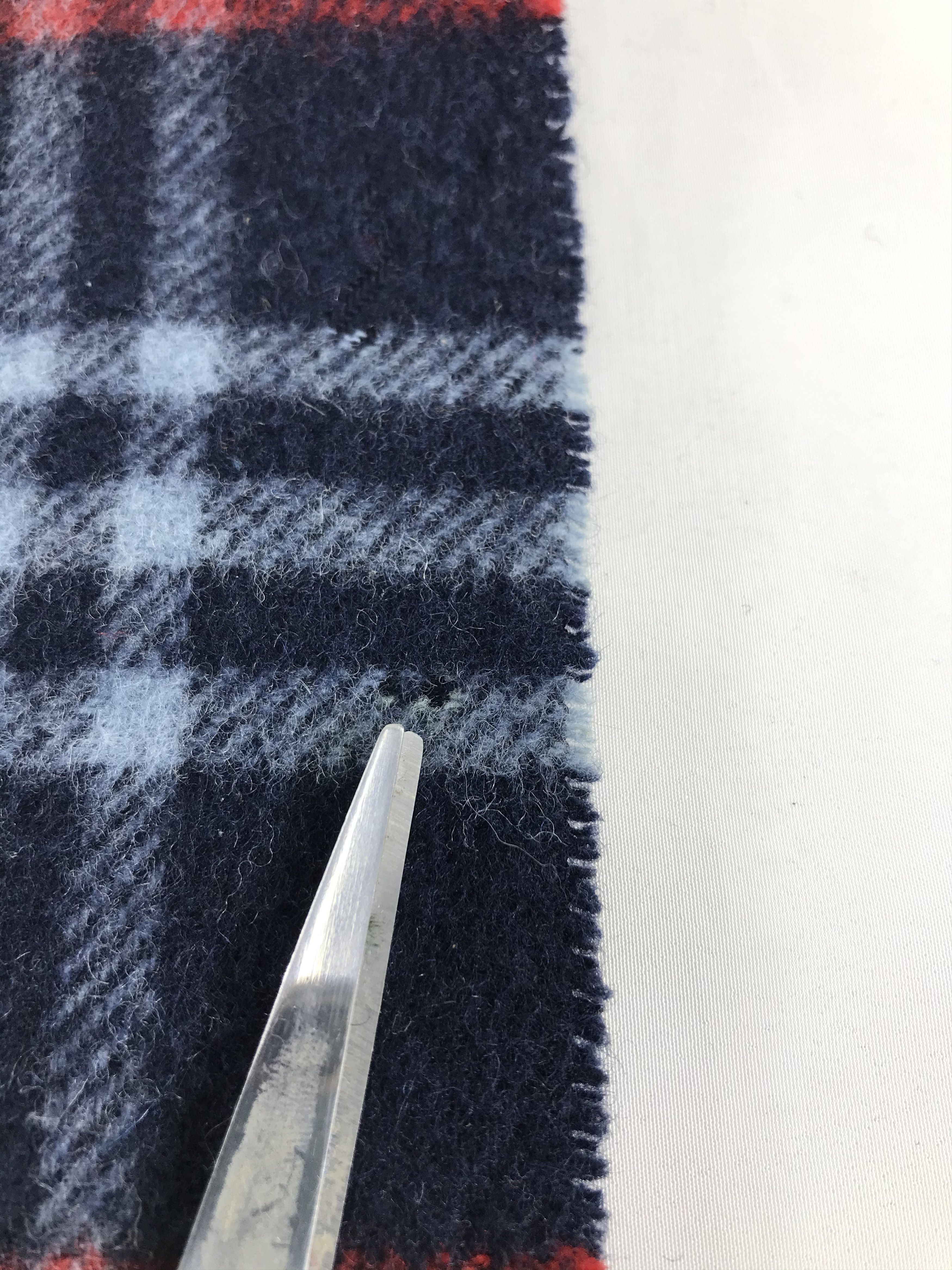 Burberry Burberry Blue Nova Check Wool Scarf Muffler V482 Size ONE SIZE - 20 Thumbnail