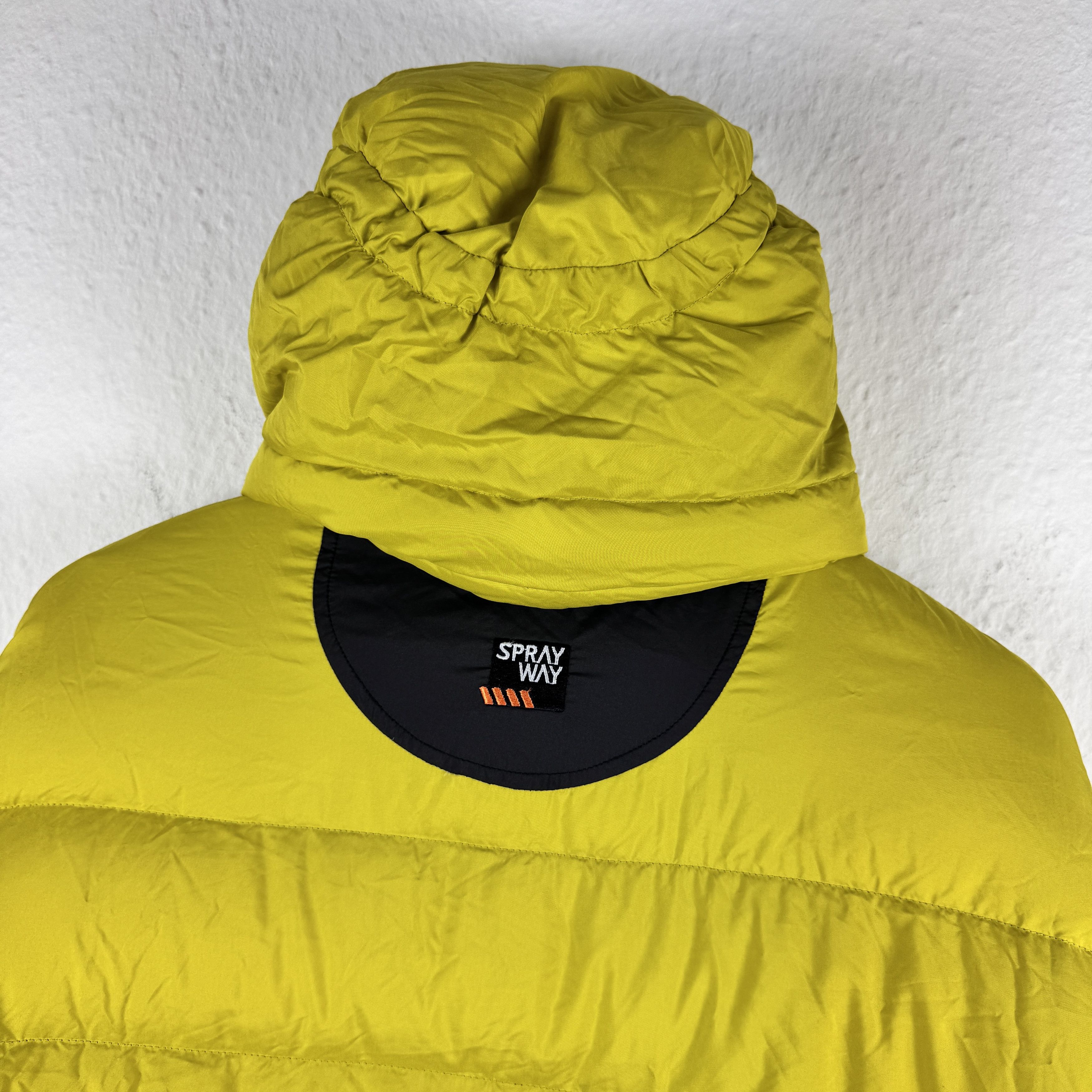 Mountain Hardwear Men`s SPRAYWAY RESOLUTE 263 DOWN PADDED THERMAL PUFFER XL Size US XL / EU 56 / 4 - 12 Thumbnail