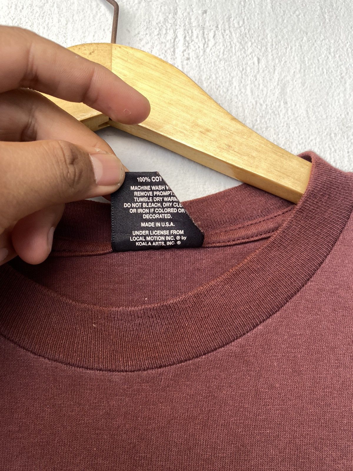 Other Vintage Local Motion Surf Tee Size US L / EU 52-54 / 3 - 4 Thumbnail
