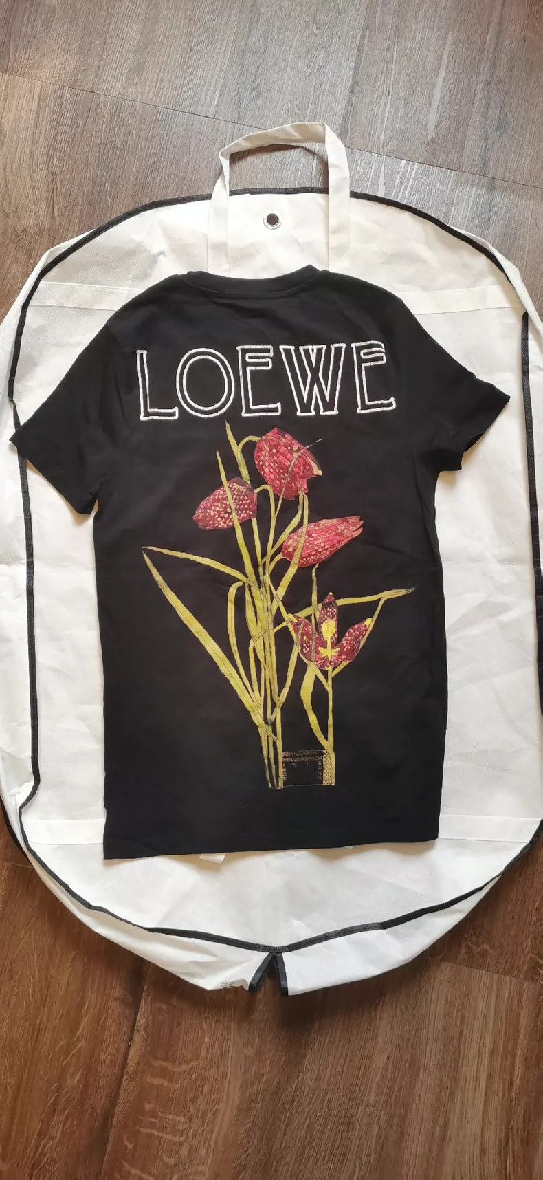 Loewe LOEWE Black floral pattern T-shirt, short sleeves Size XS / US 0-2 / IT 36-38 - 1 Thumbnail
