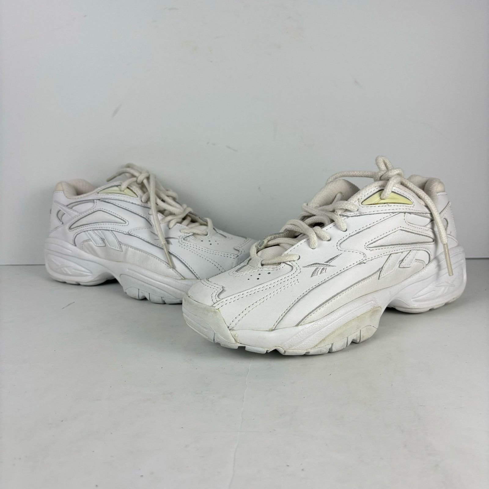Reebok VTG Deadstock Reebok Satellite 2000 90s sneakers womens 6 Size US 6 / IT 36 - 2 Thumbnail